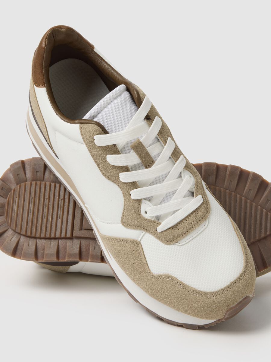 Sneakers bianche e beige_1