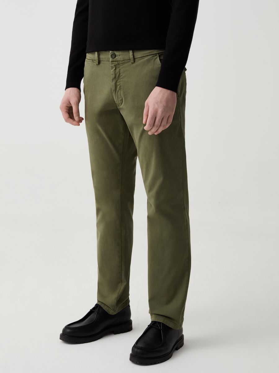 Regular-fit chino trousers_2