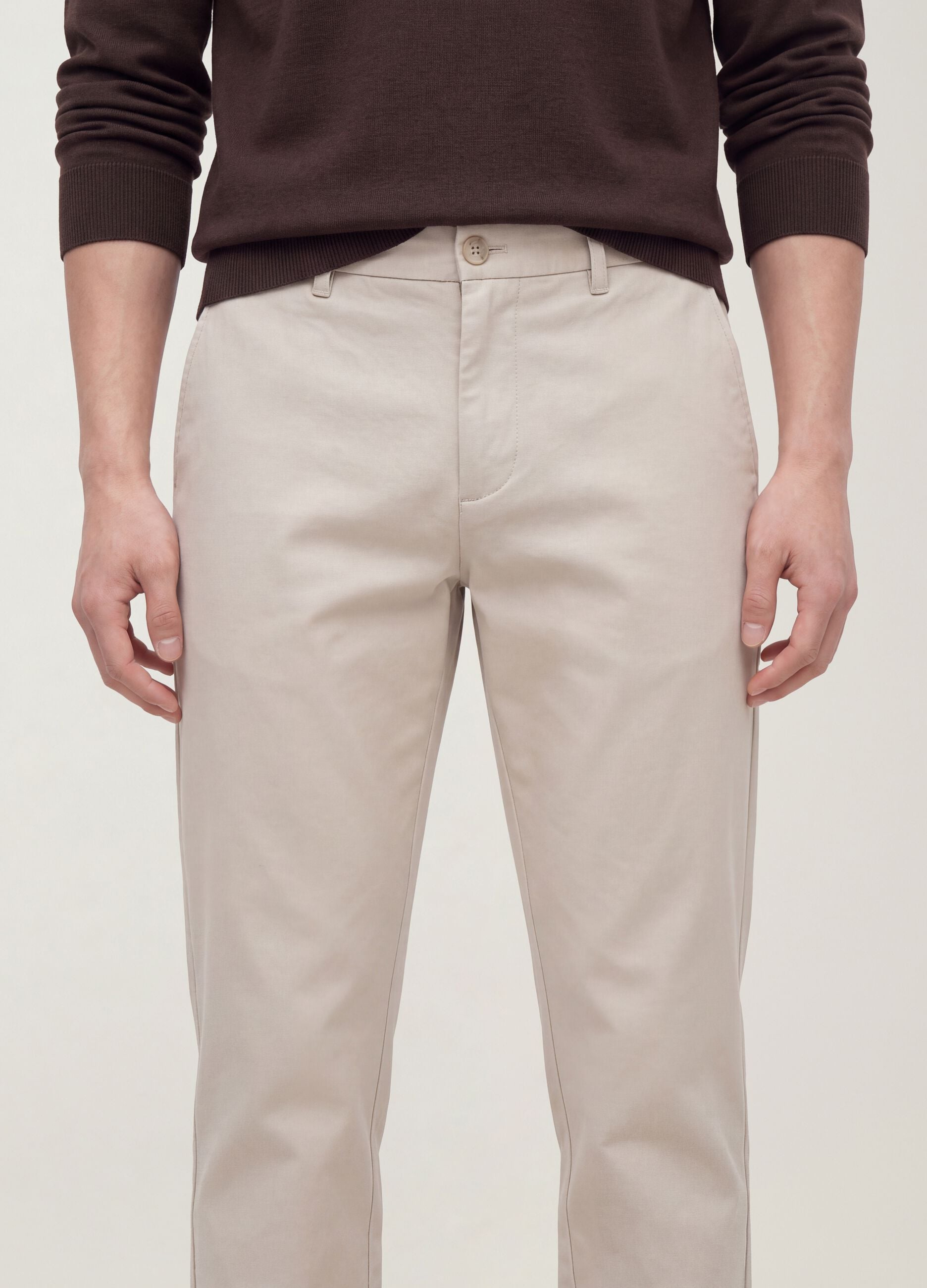 Grey slim-fit chino trousers in lyocell and stretch cotton
