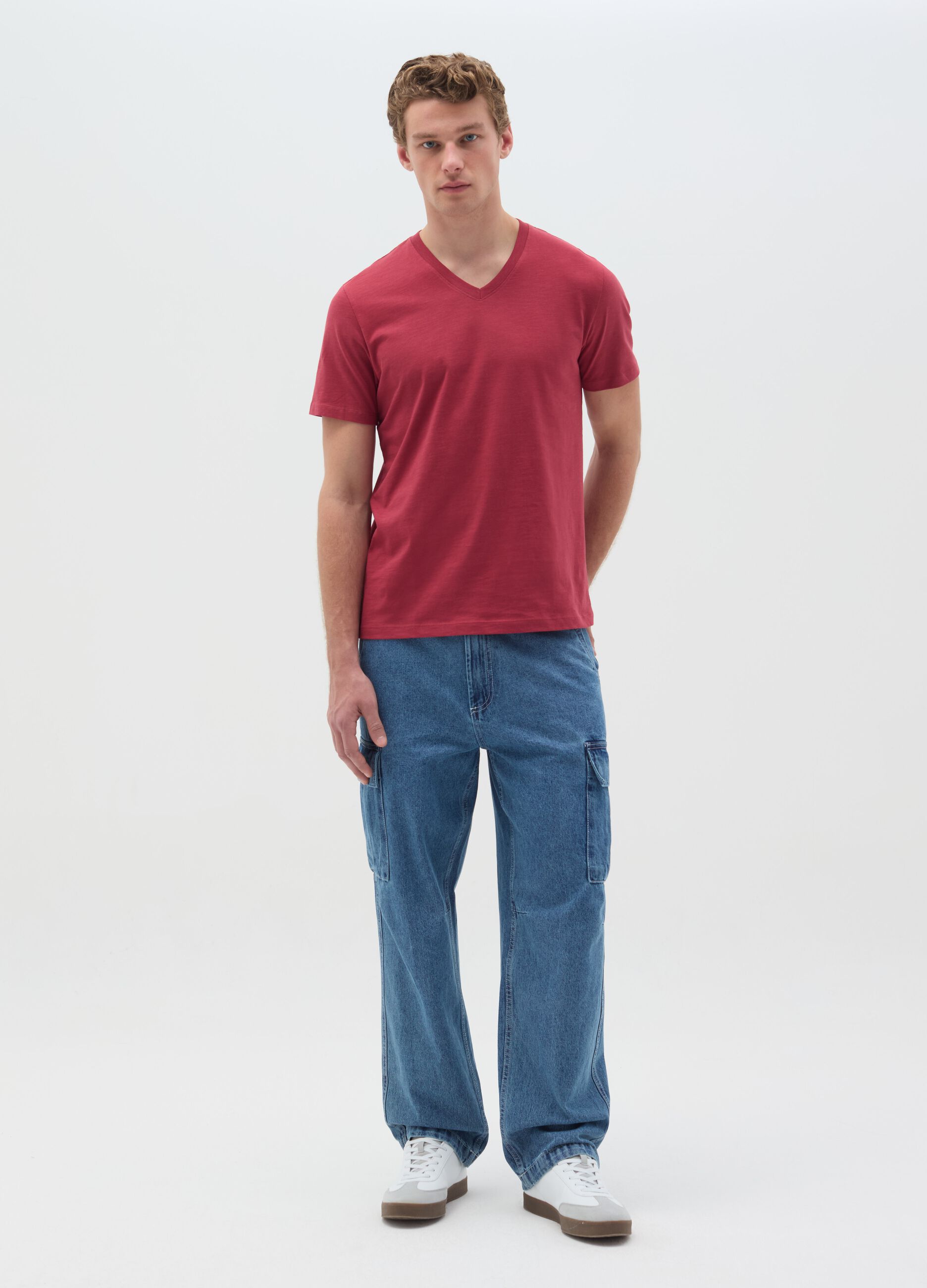 Slub cotton T-shirt with V neck