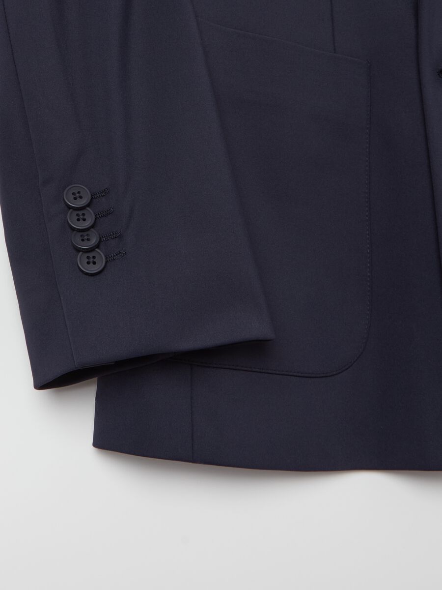 Tech easy-fit double-breasted blazer in technical fabric_5