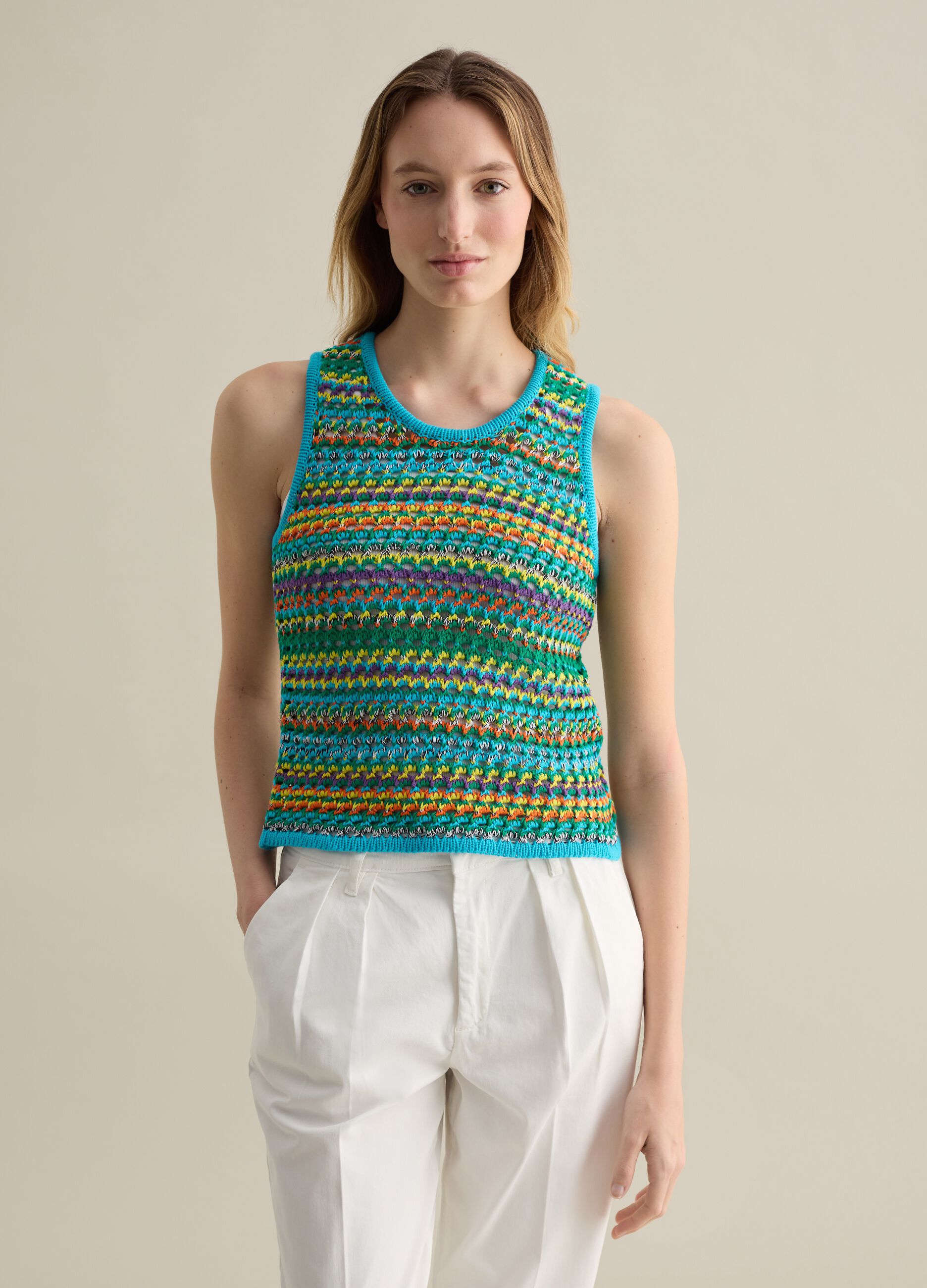 Crochet tank top in multicoloured knit
