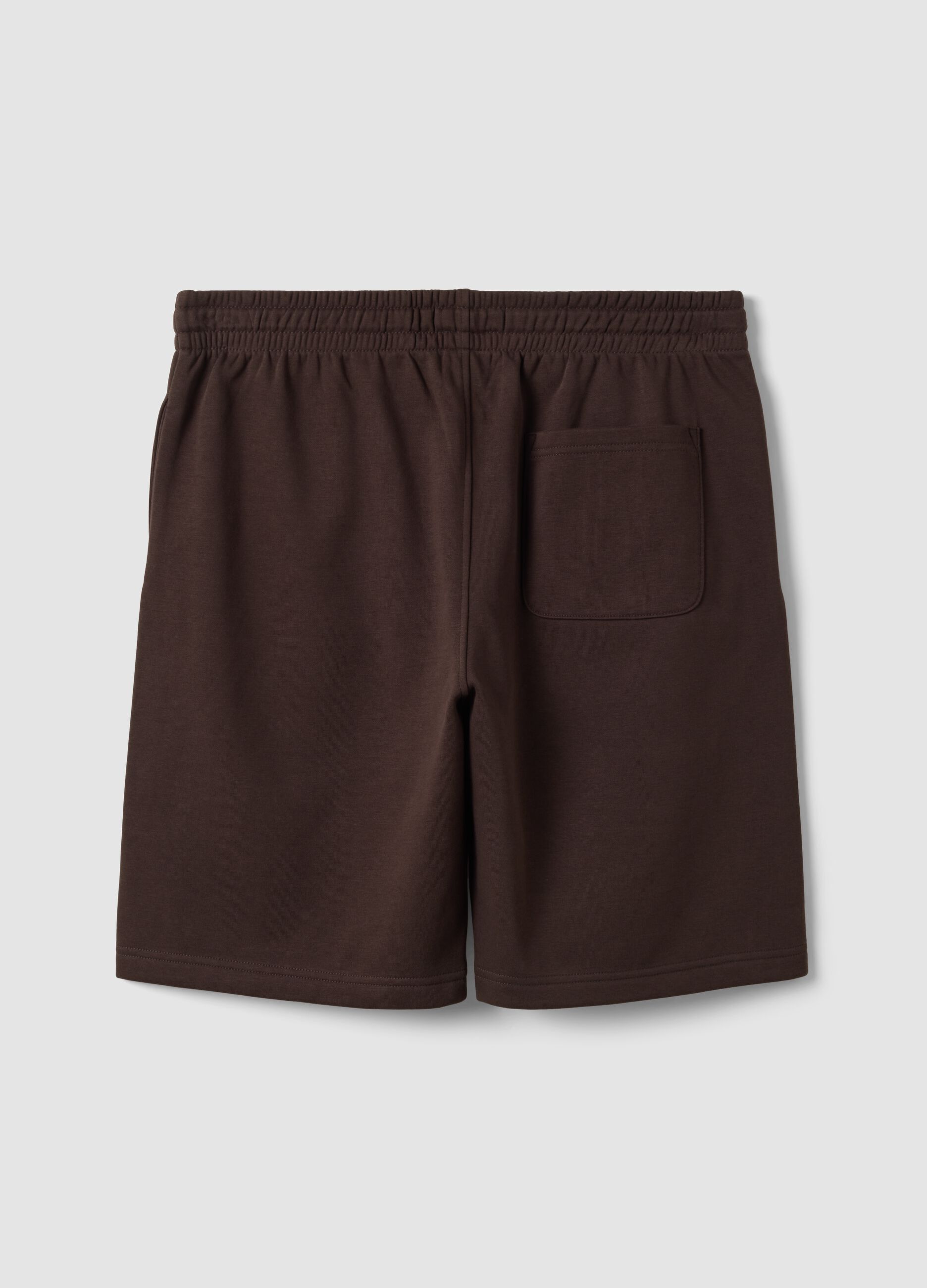 Shorts marrone in misto cotone con vita elasticizzata regular fit