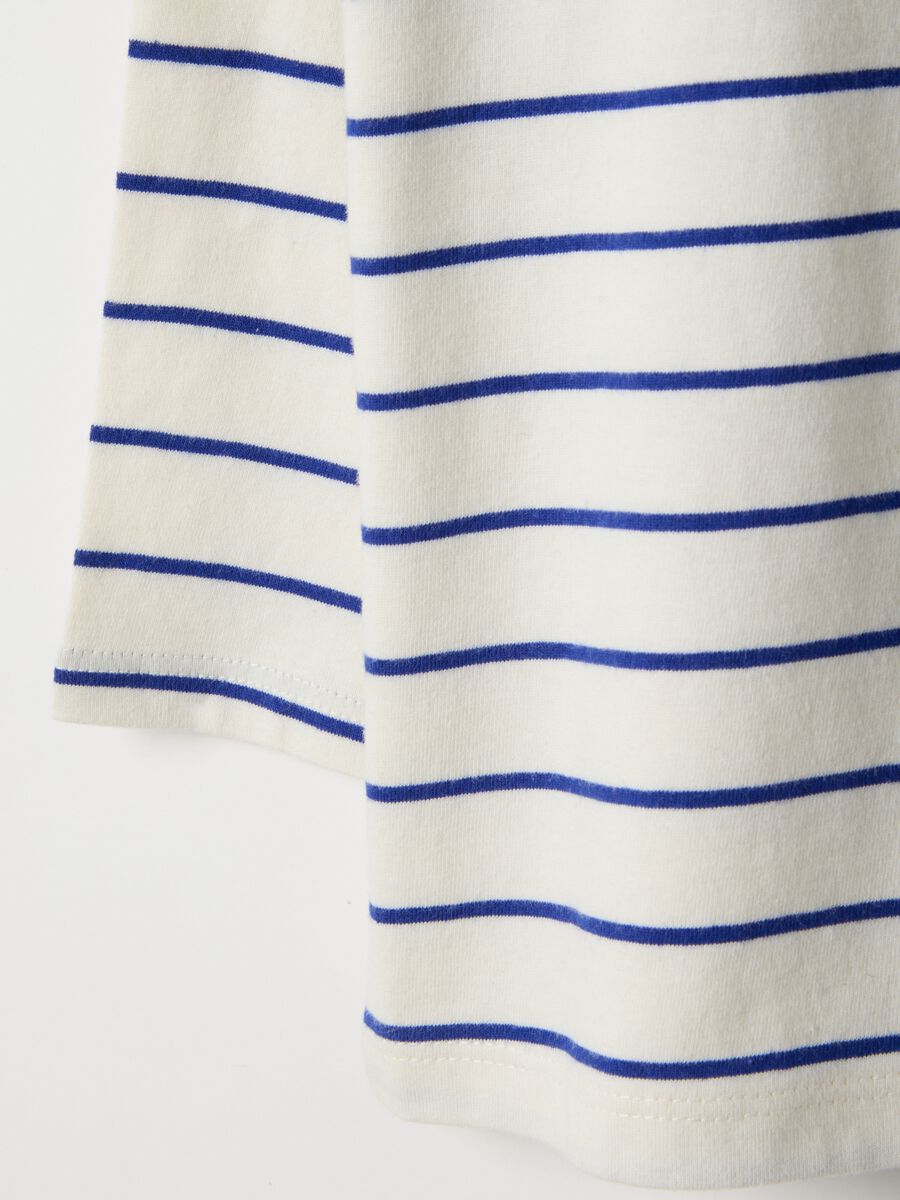 Multicolour striped pure cotton regular fit T-shirt with pocket for child_3