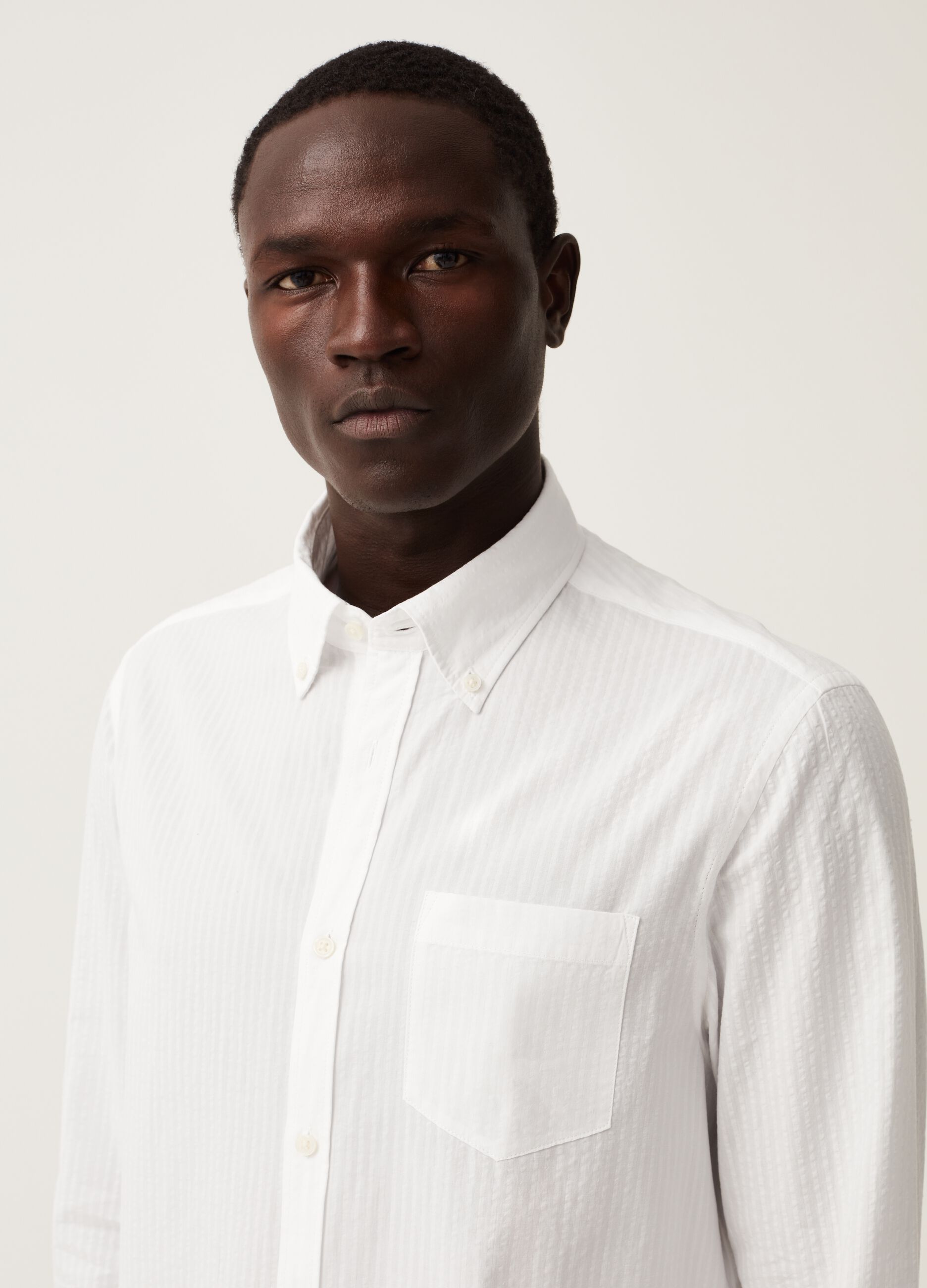 Regular-fit shirt in striped cotton seersucker