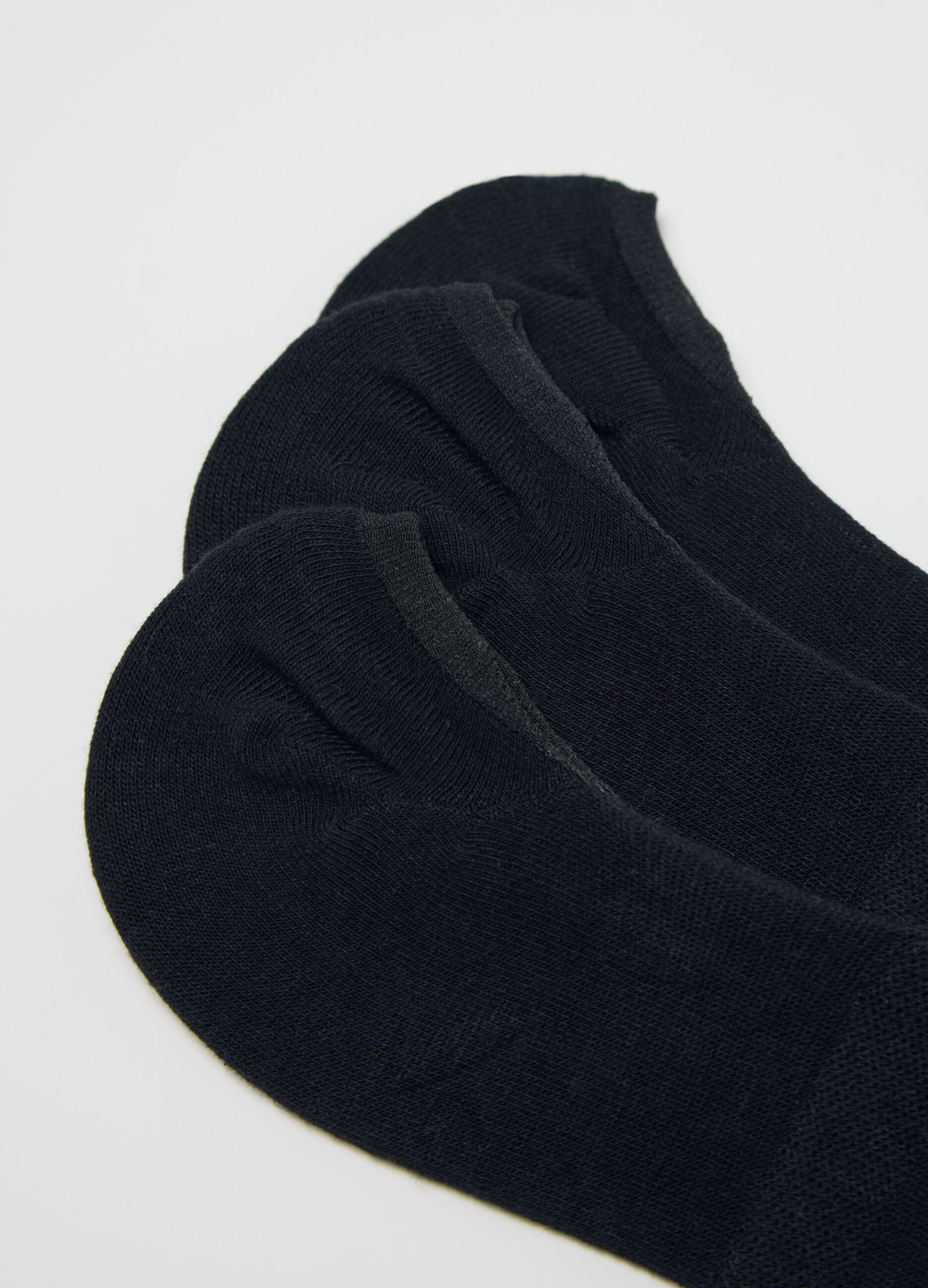 Three-pack black stretch pop socks