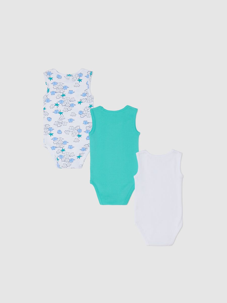 Three-pack white and green sleeveless bodysuits in organic cotton with print_1