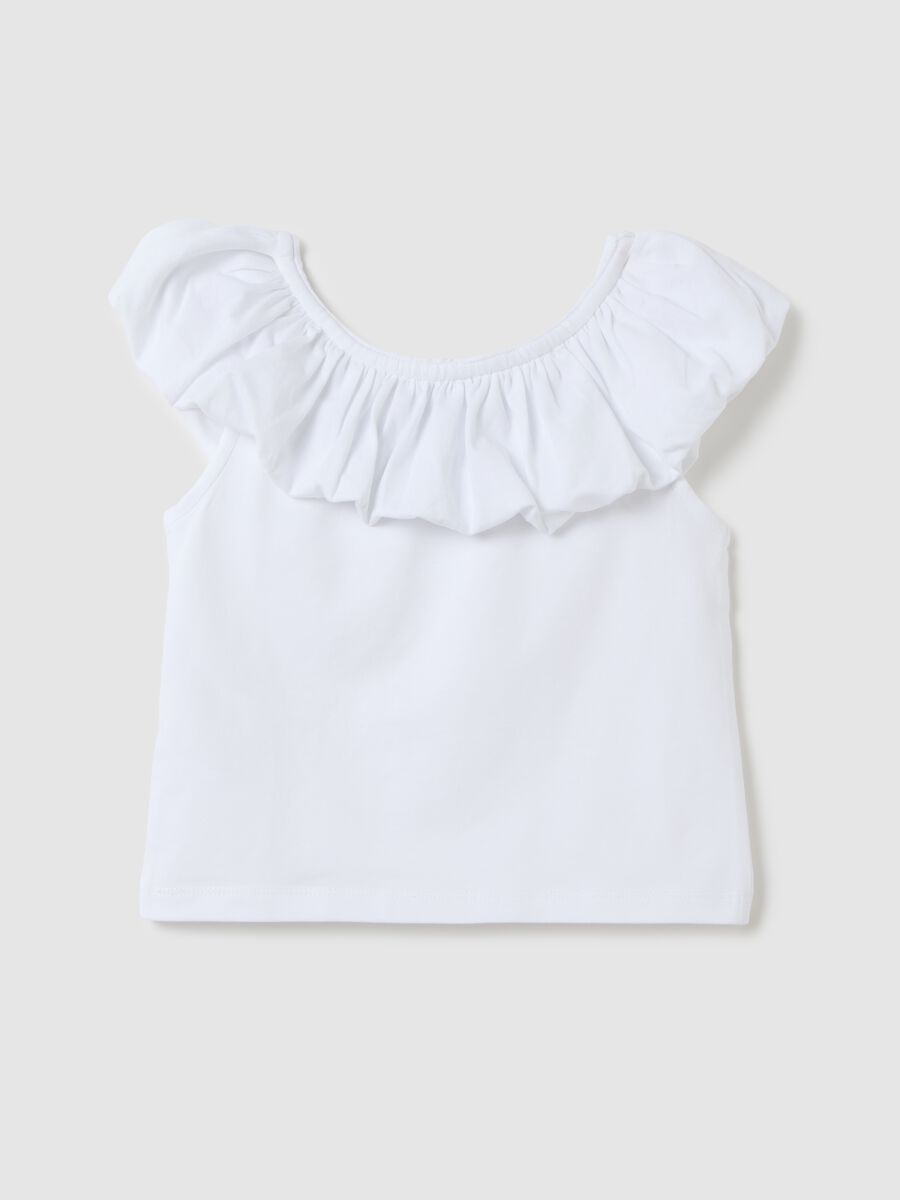 White T-shirt with ruffle neckline_1