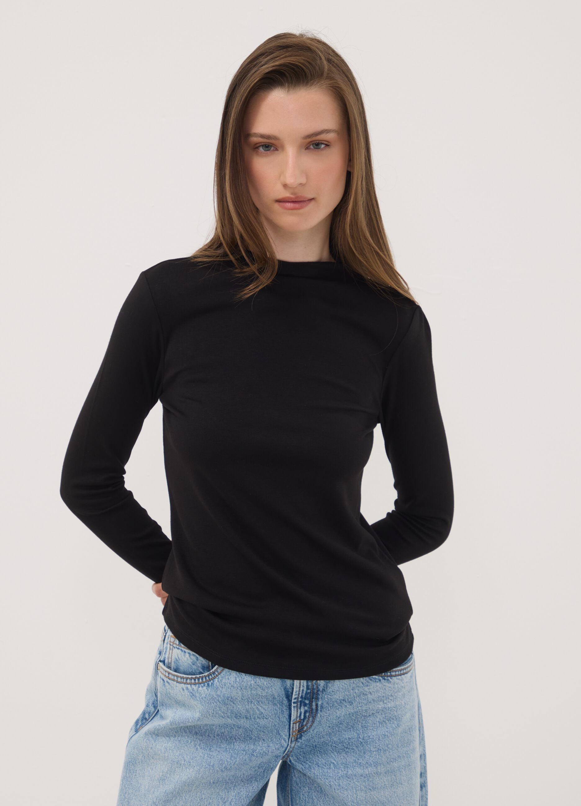 Black stretch viscose crew-neck T-shirt