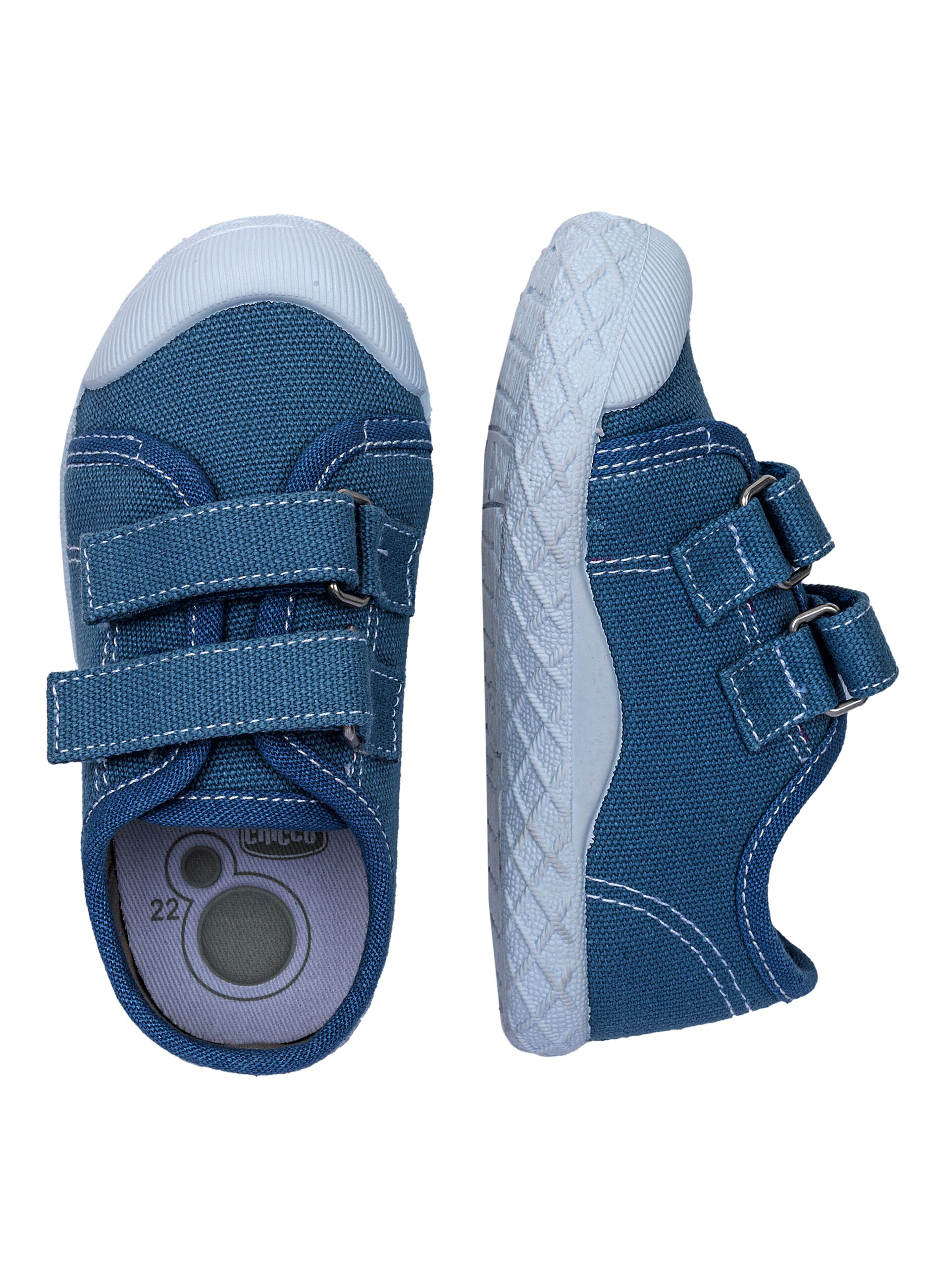 Cambridge sneakers