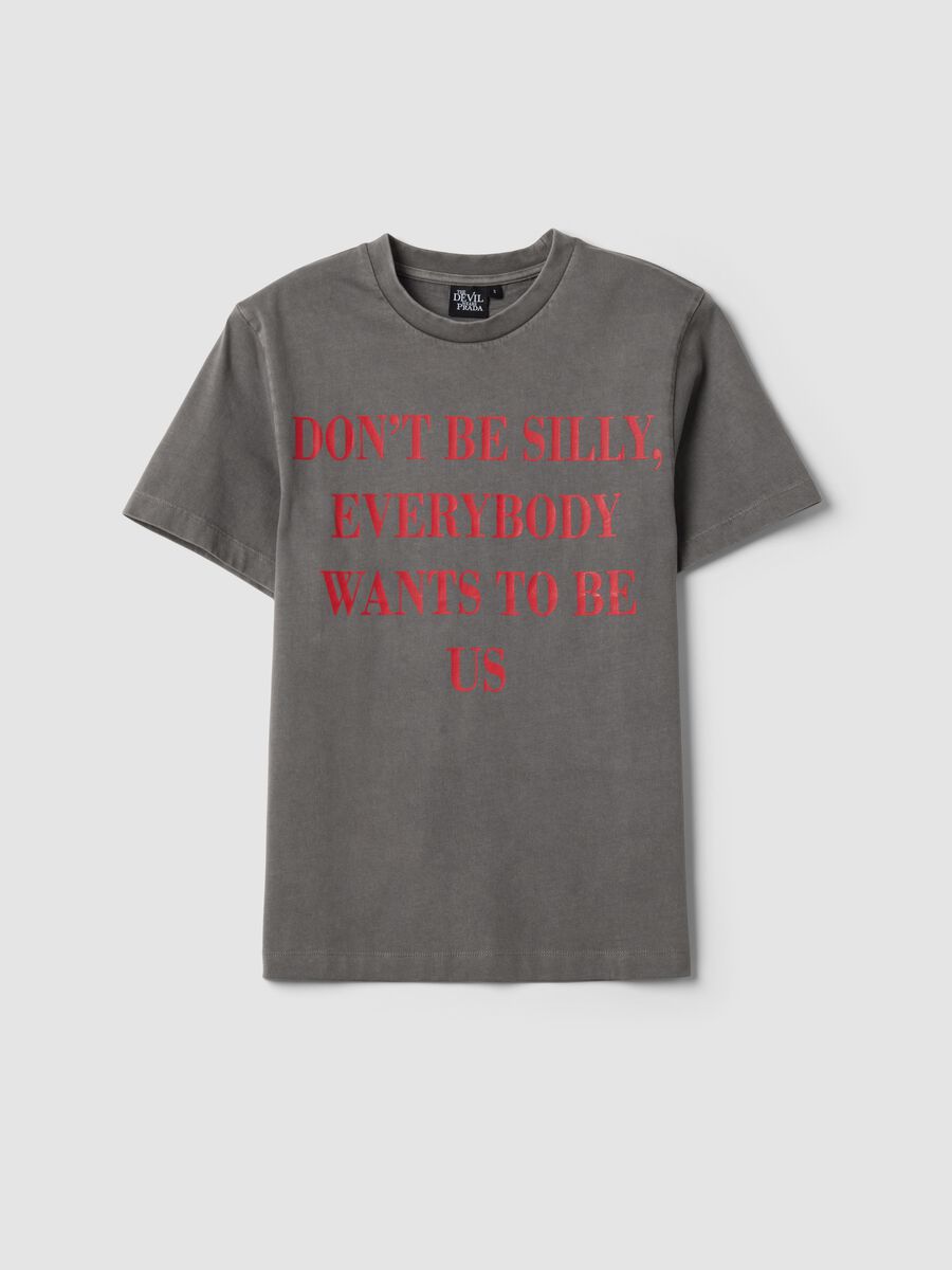 Grey pure cotton T-shirt with &ldquo;The Devil Wears Prada&rdquo; print, oversized fit_4