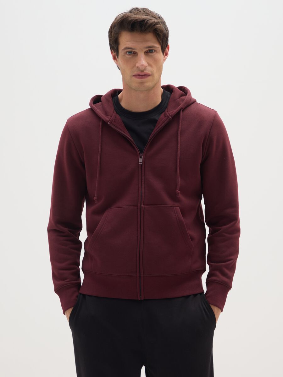 Felpa in misto cotone rossa regular fit con zip e cappuccio_0