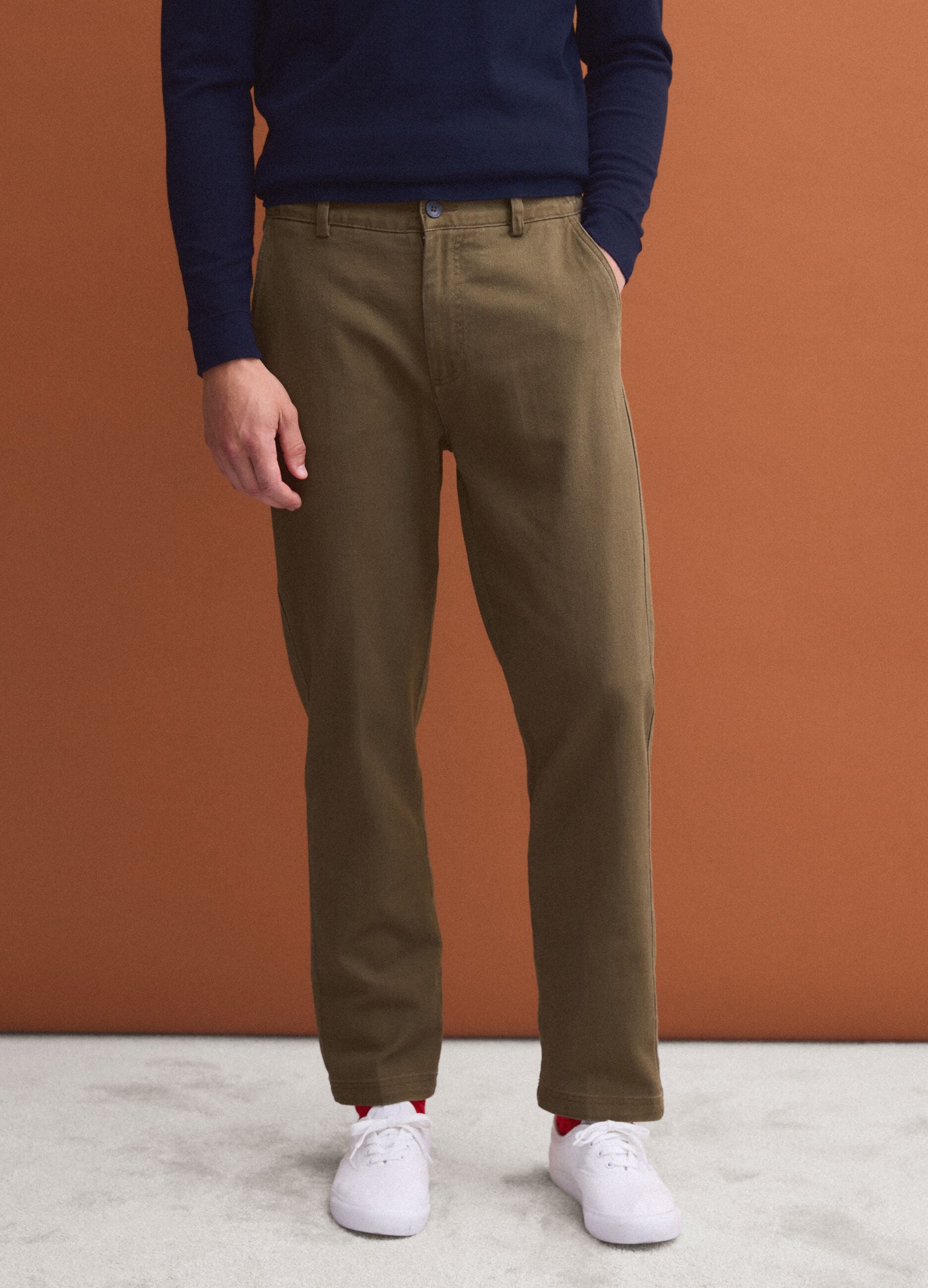Men&rsquo;s brown stretch-cotton straight-fit chino trousers
