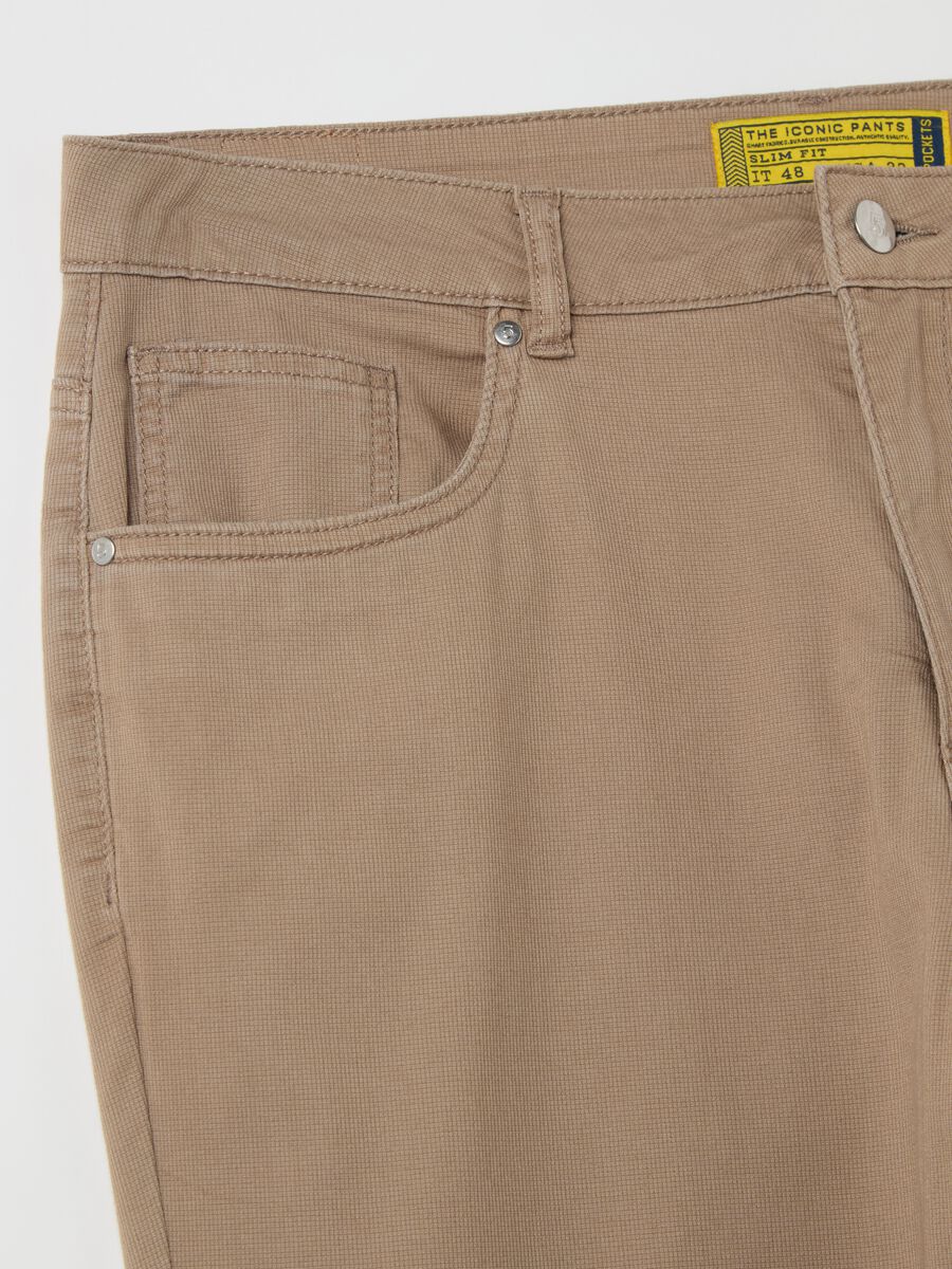 Slim-fit trousers with five pockets_5