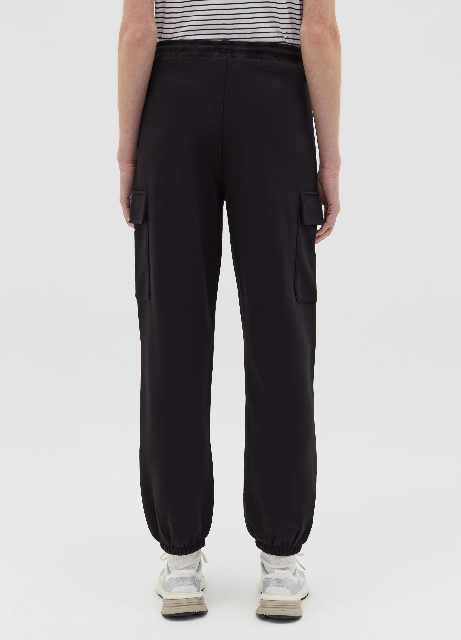 Cargo joggers in fleece with drawstring