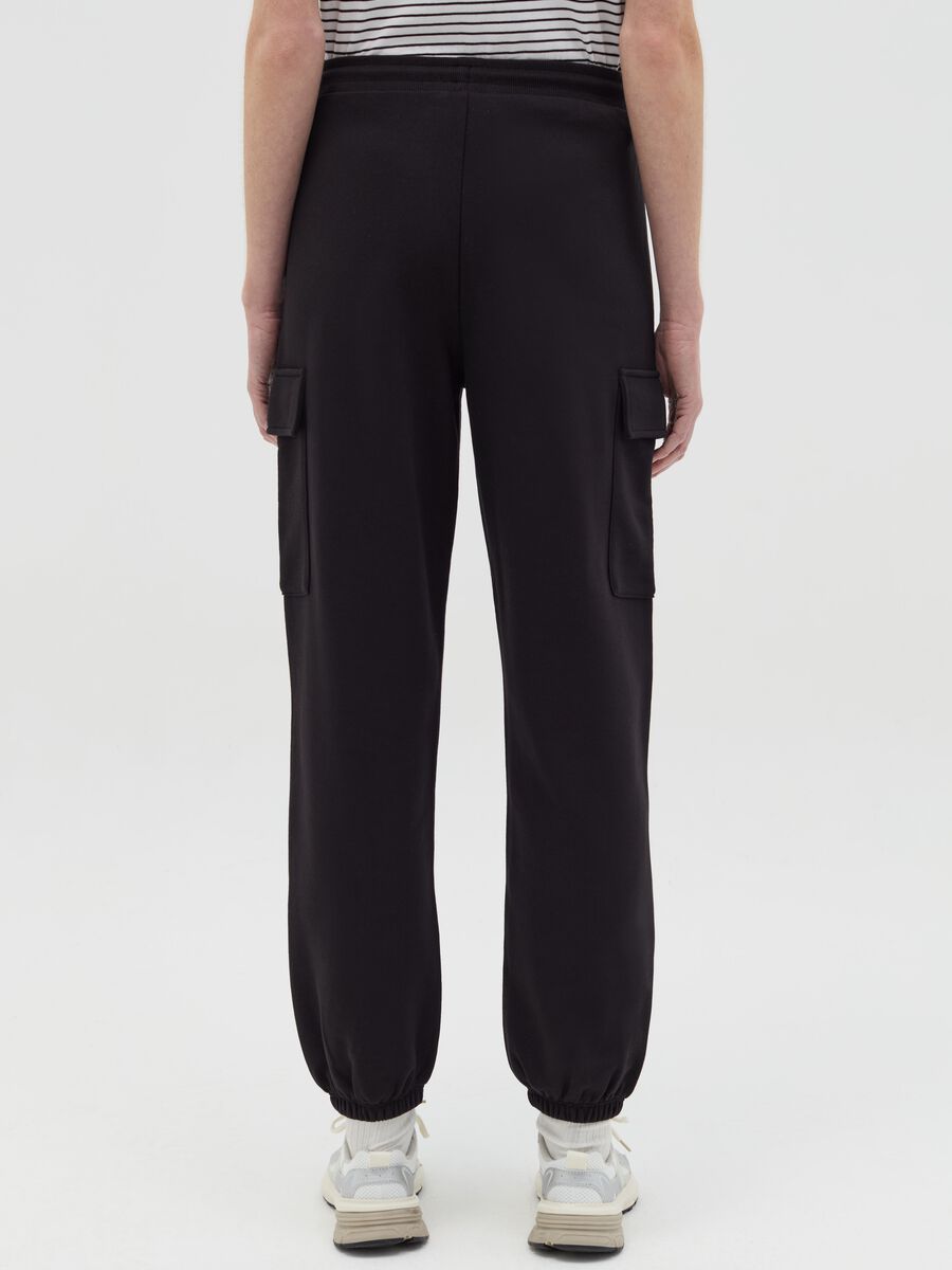 Cargo joggers in fleece with drawstring_3