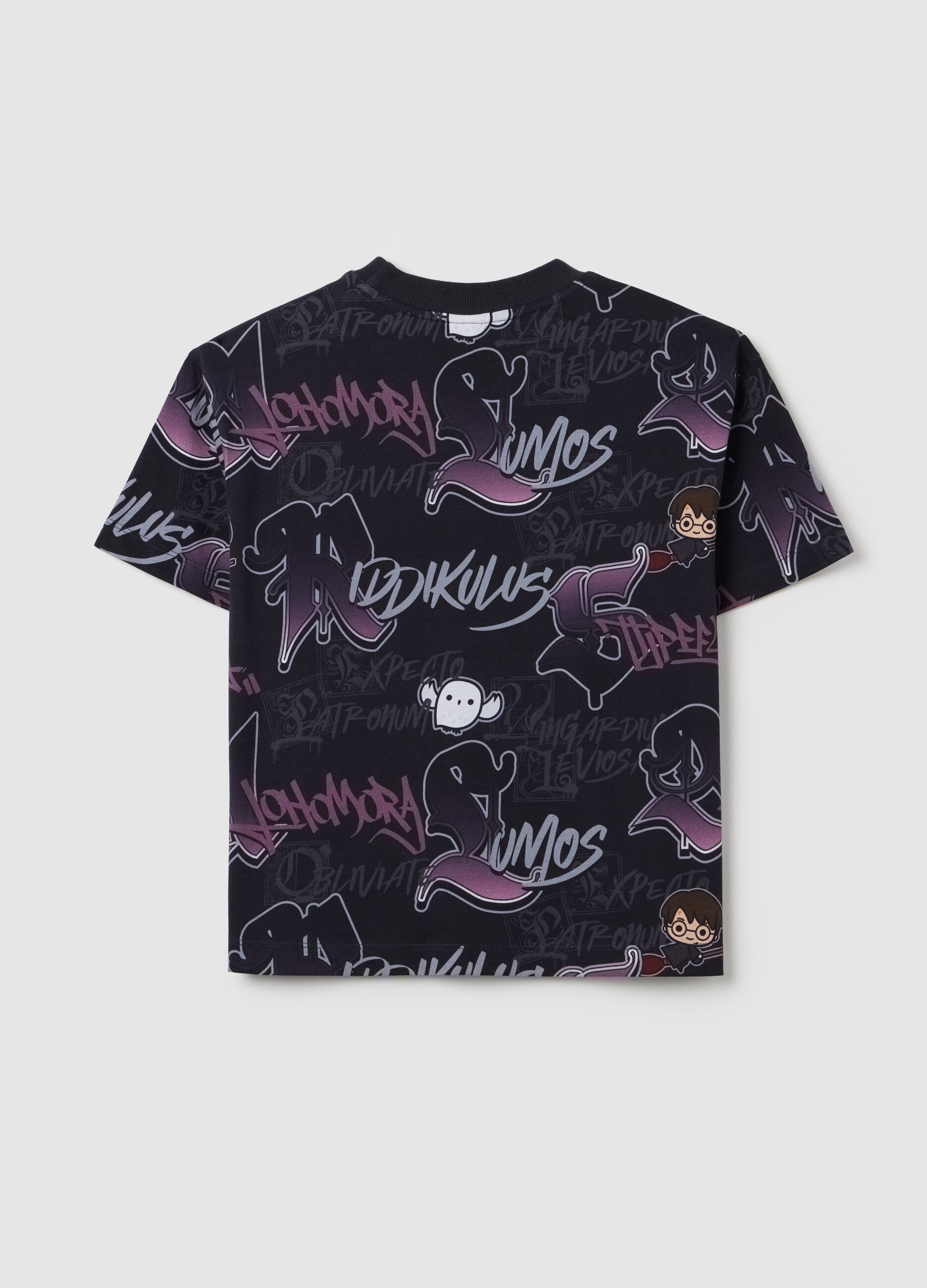 Girls’ oversized black T-shirt in 100% cotton with bold pattern