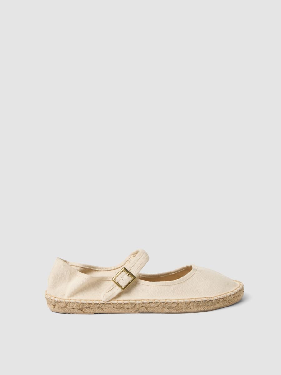 Beige espadrilles with strap and buckle_0