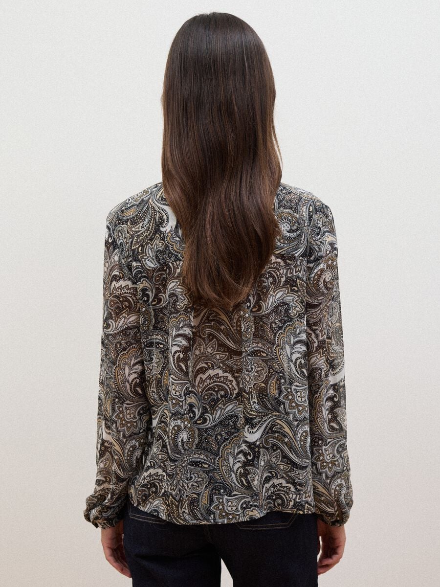 Camicia multicolor a fantasia paisley con maniche lunghe_3