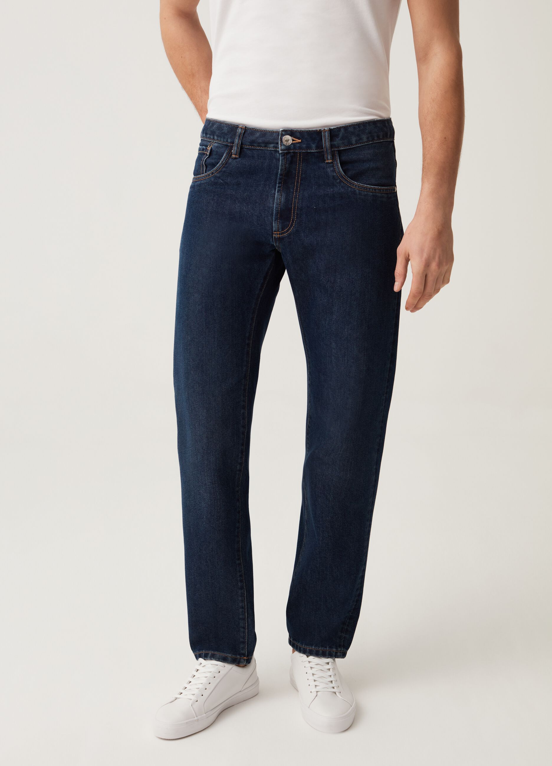 Regular-fit jeans with five pockets