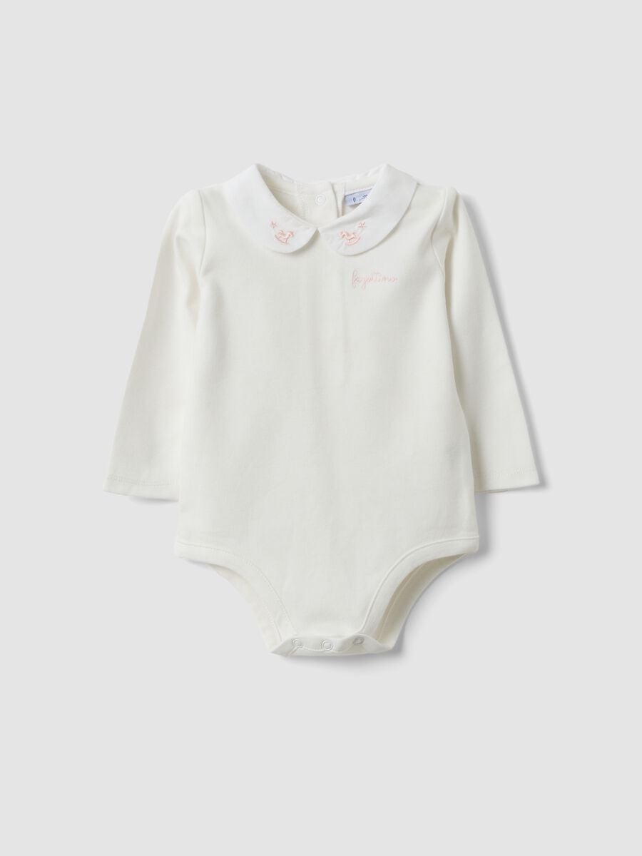 Body bianco in puro cotone organico con colletto per neonata_0