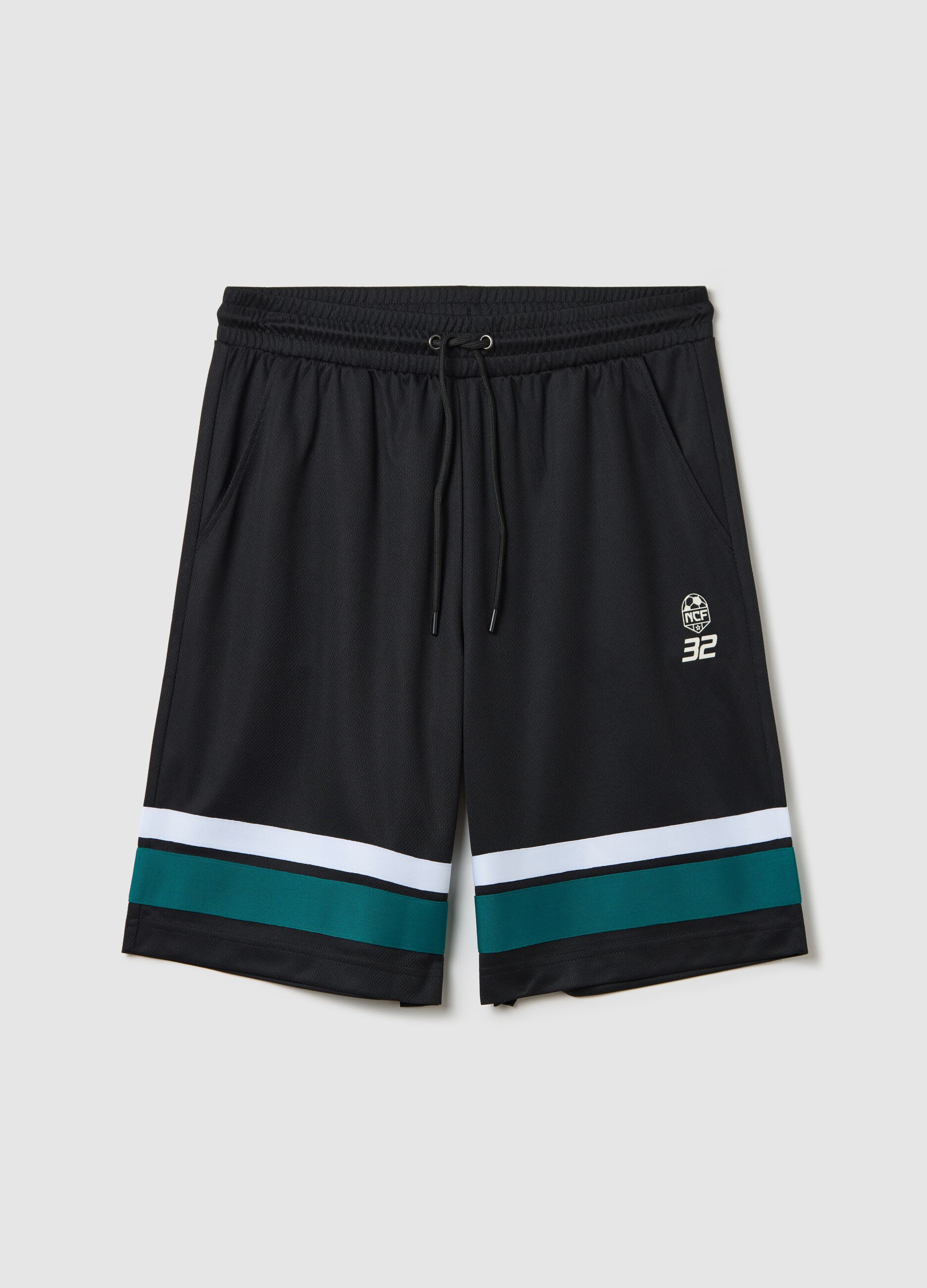 Black Bermuda joggers with NFC print