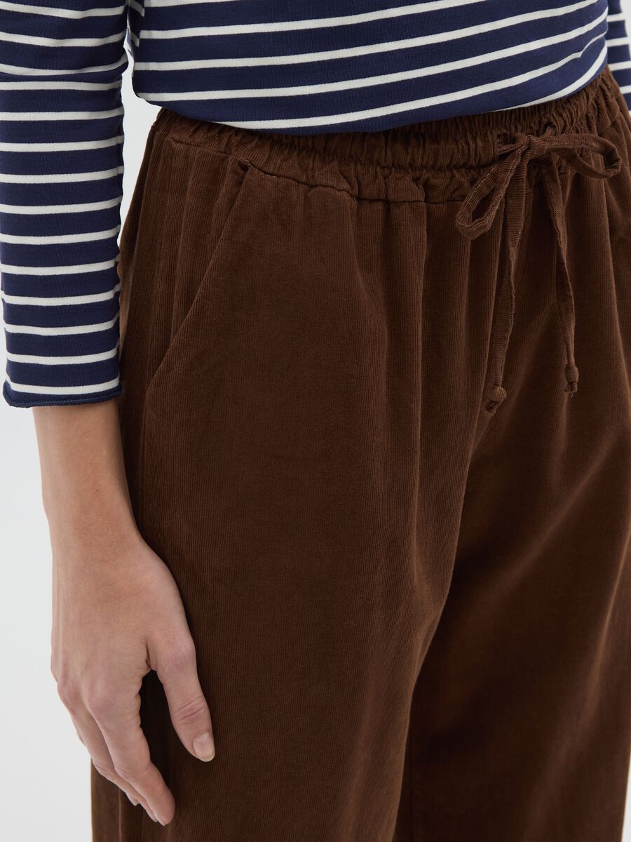 Pantaloni marroni in puro cotone con vita elasticizzata_3