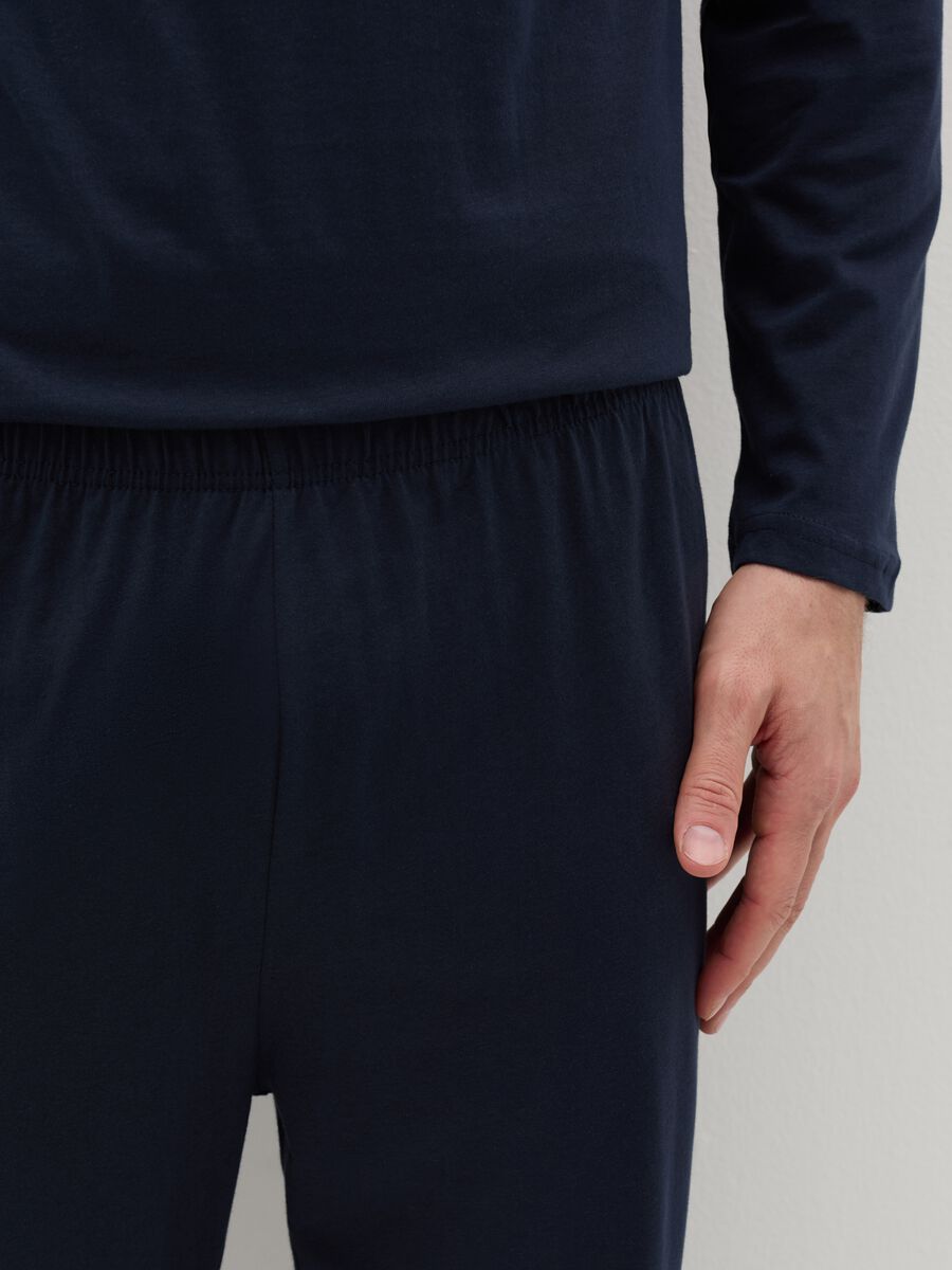 Long pyjamas with V-neck top_2