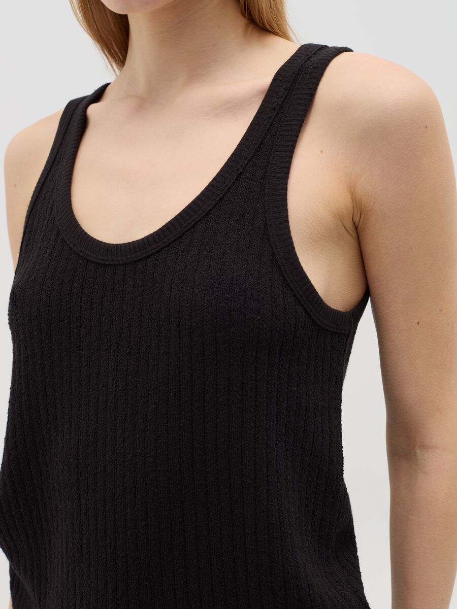Tank top with striped motif_2