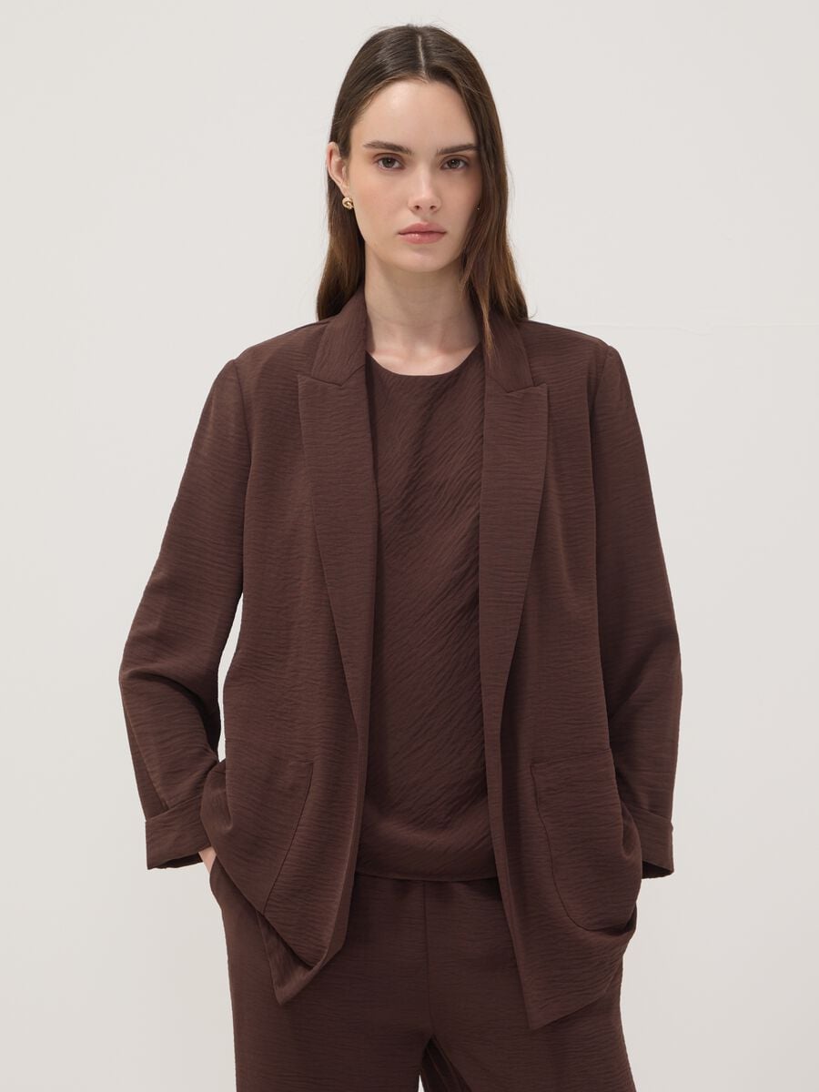 Blazer marrone regular fit con rever classico_0