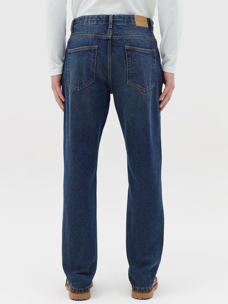 Regular fit jeans with discolouring_3
