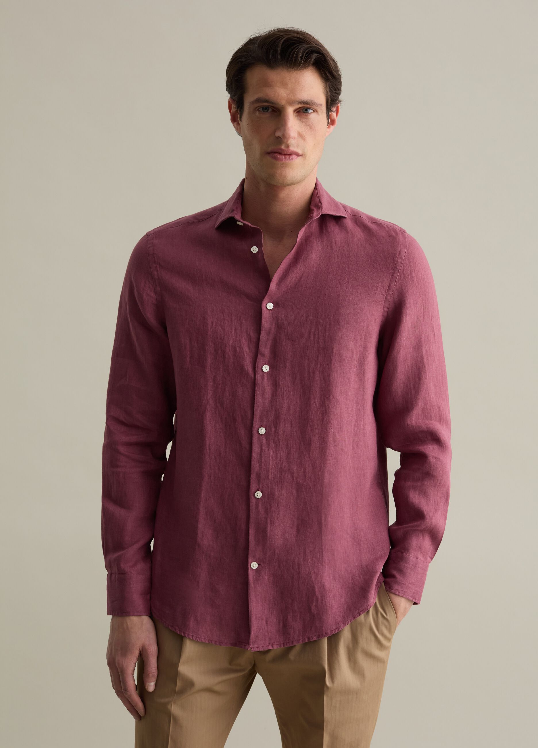 Regular-fit shirt in linen