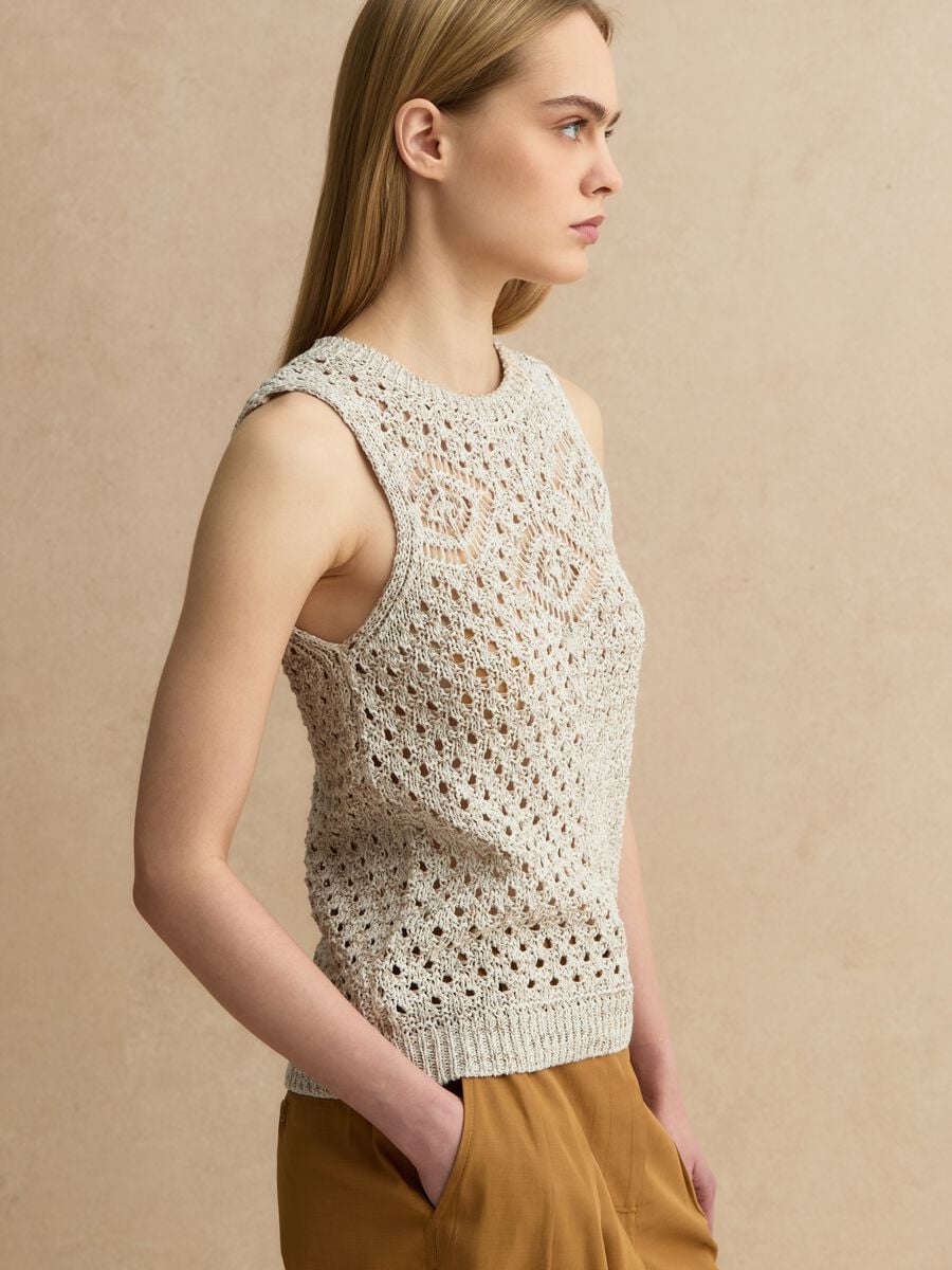 Fitted beige cotton blend mesh vest_2