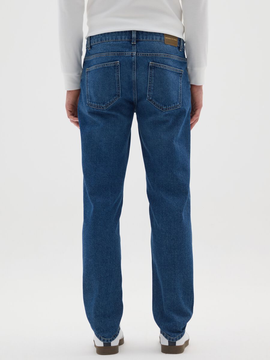 Regular fit blue denim jeans_2