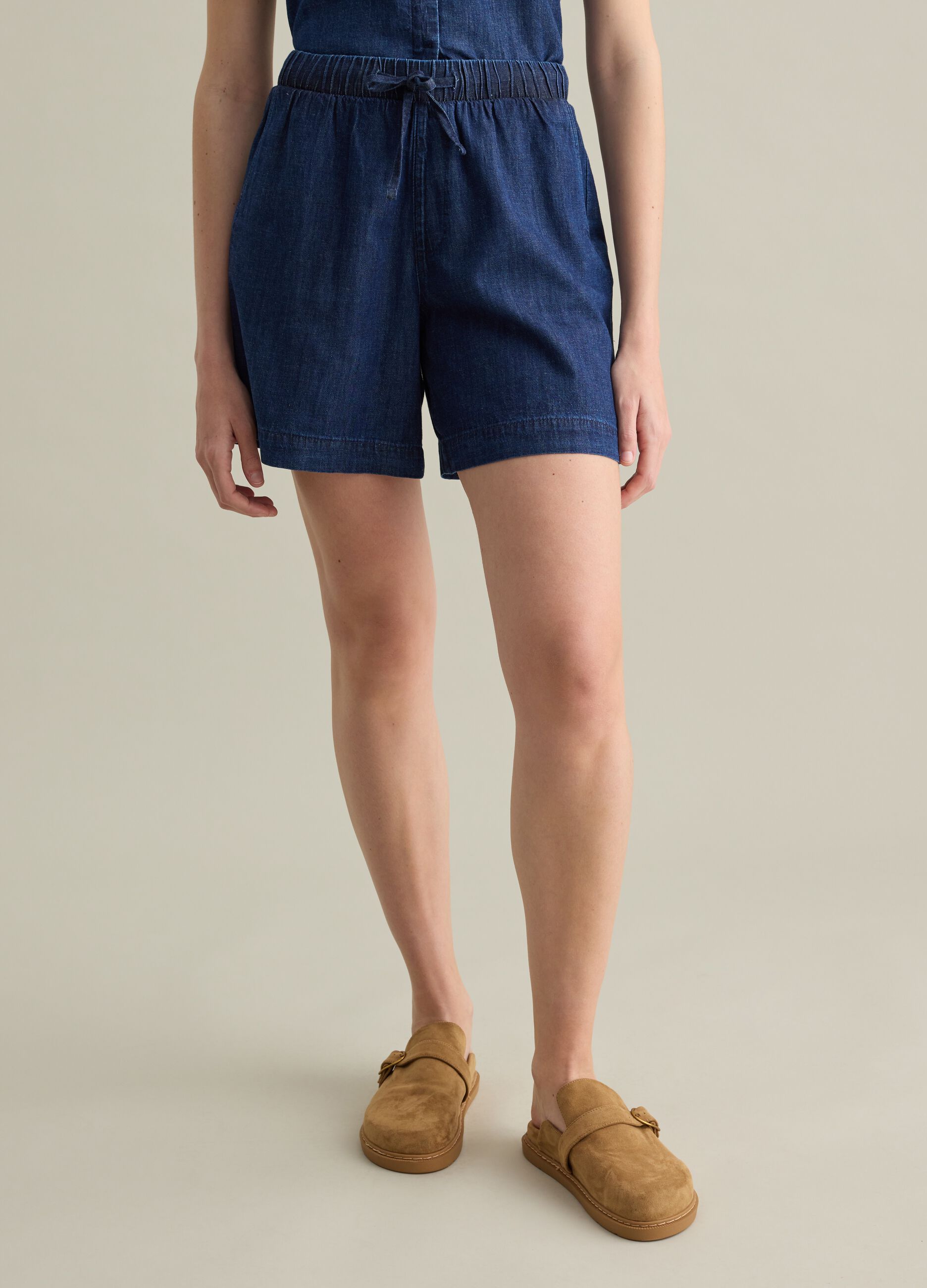 Shorts in denim con coulisse 