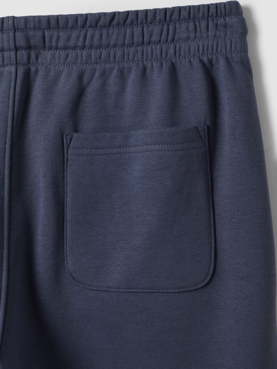Grey cotton-blend shorts with elasticated waist, regular fit_5