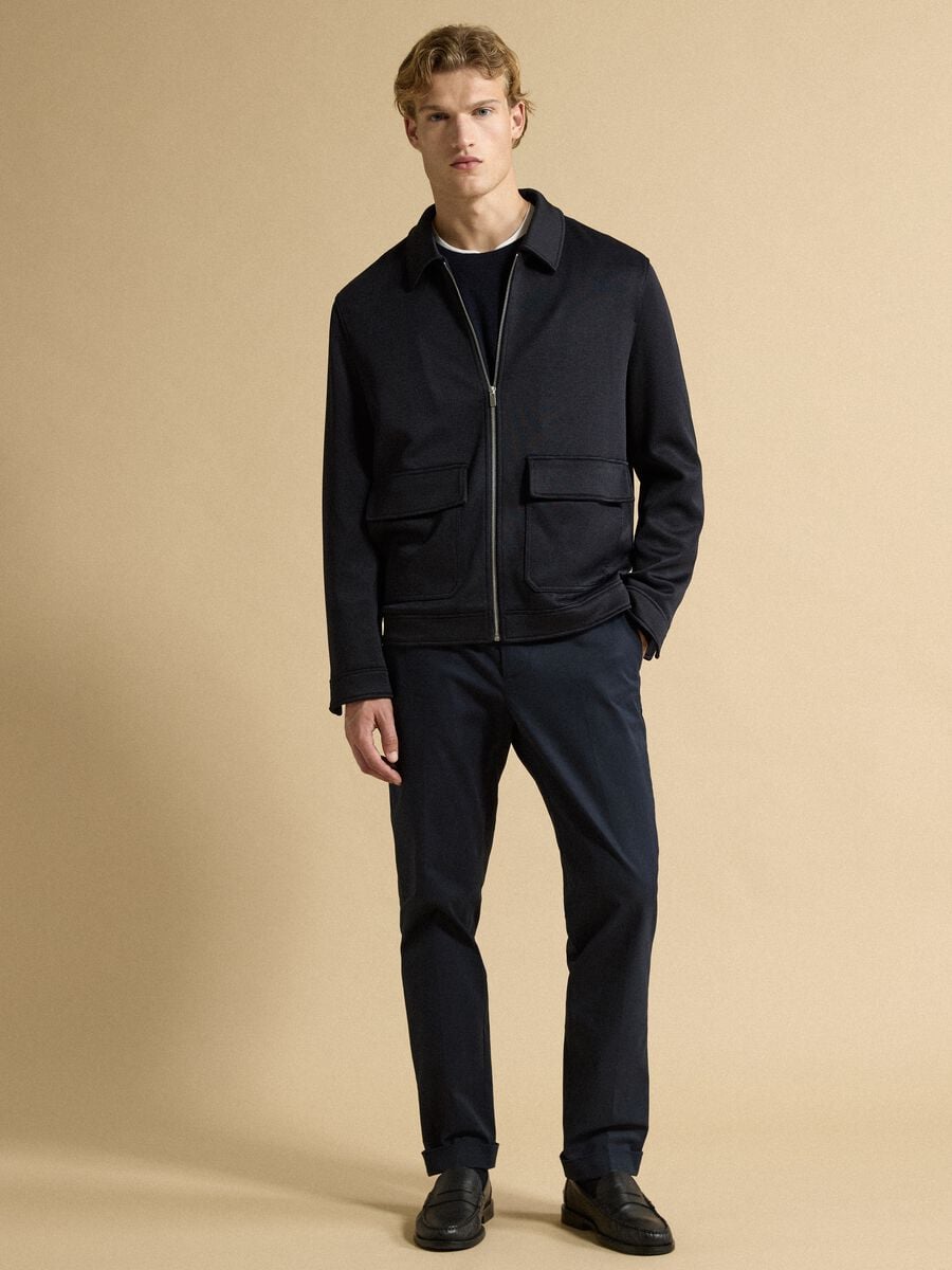 Giacca blu in tessuto elasticizzato imbottita_2