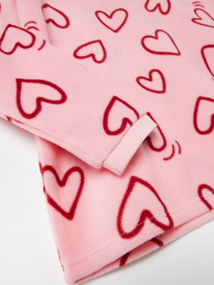 Pigiama in pile con stampa cuori_2