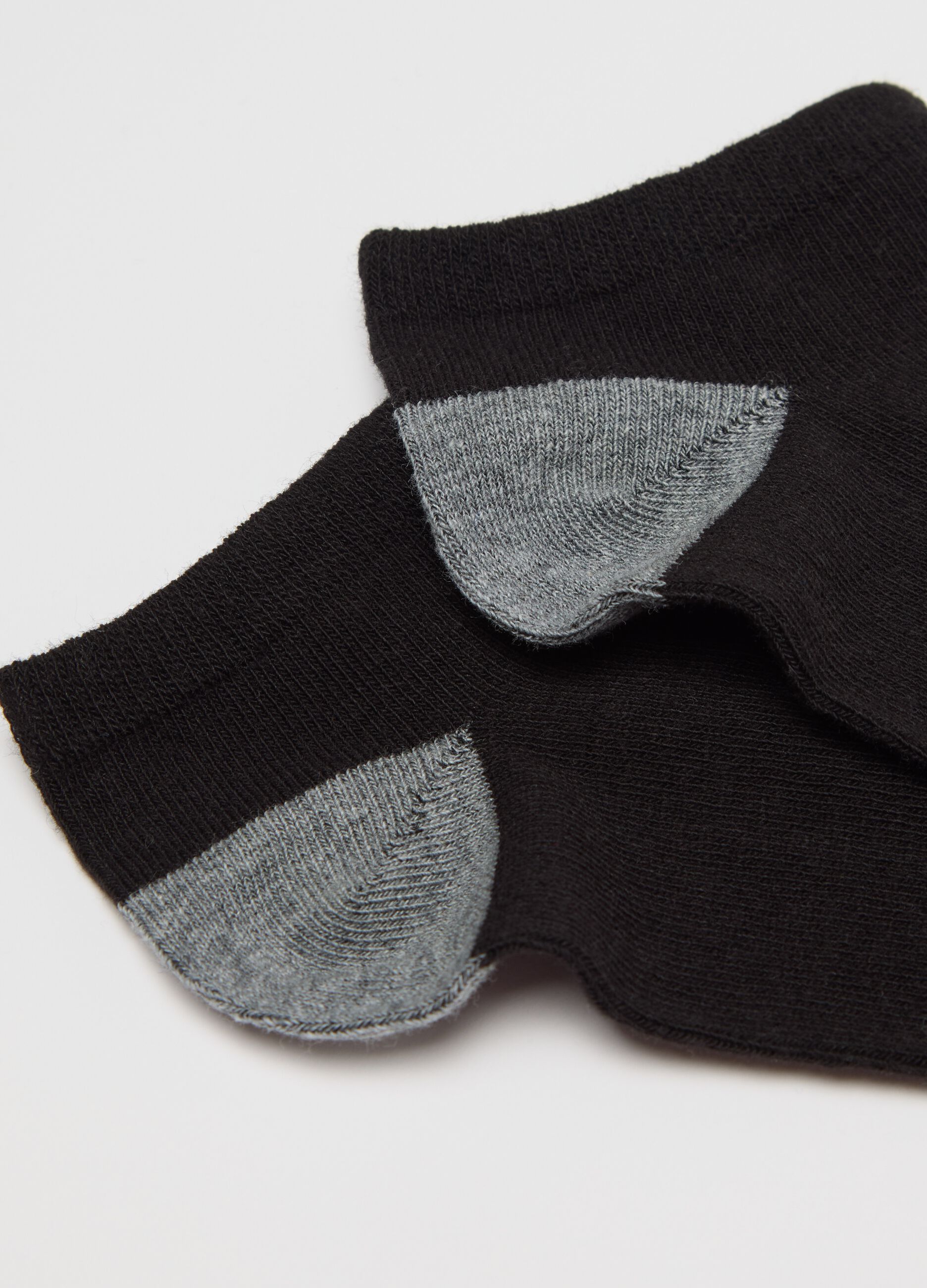 Three-pair pack black sports socks with striped details