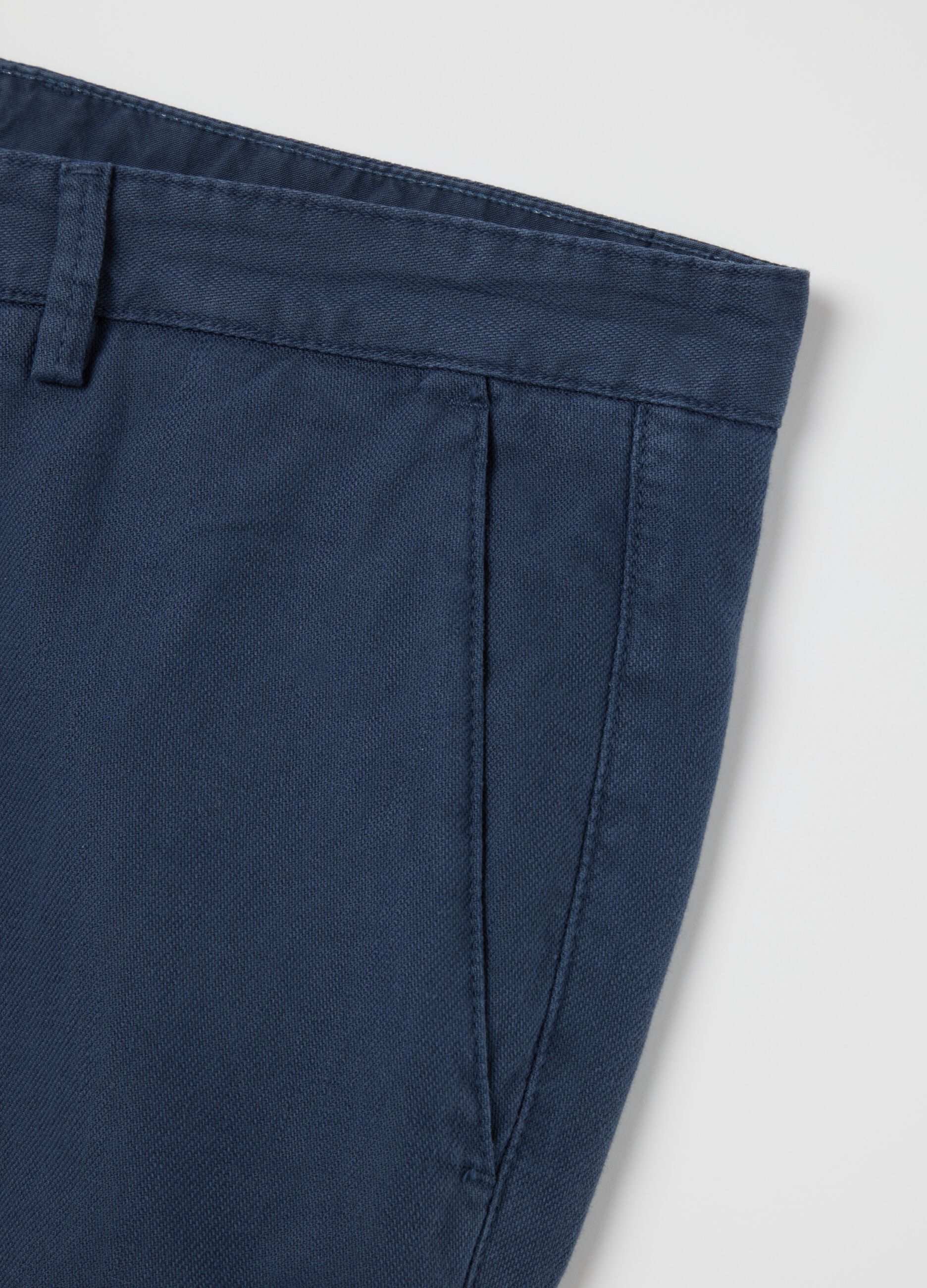 Blue carrot trousers in pure cotton