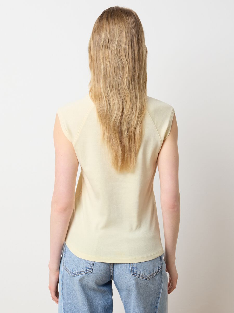 Women's yellow fitted pure cotton vest_3