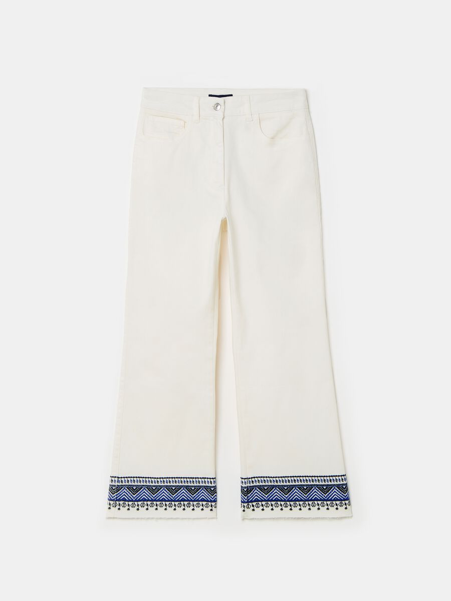 Wide-leg jeans with ethnic embroidery_3