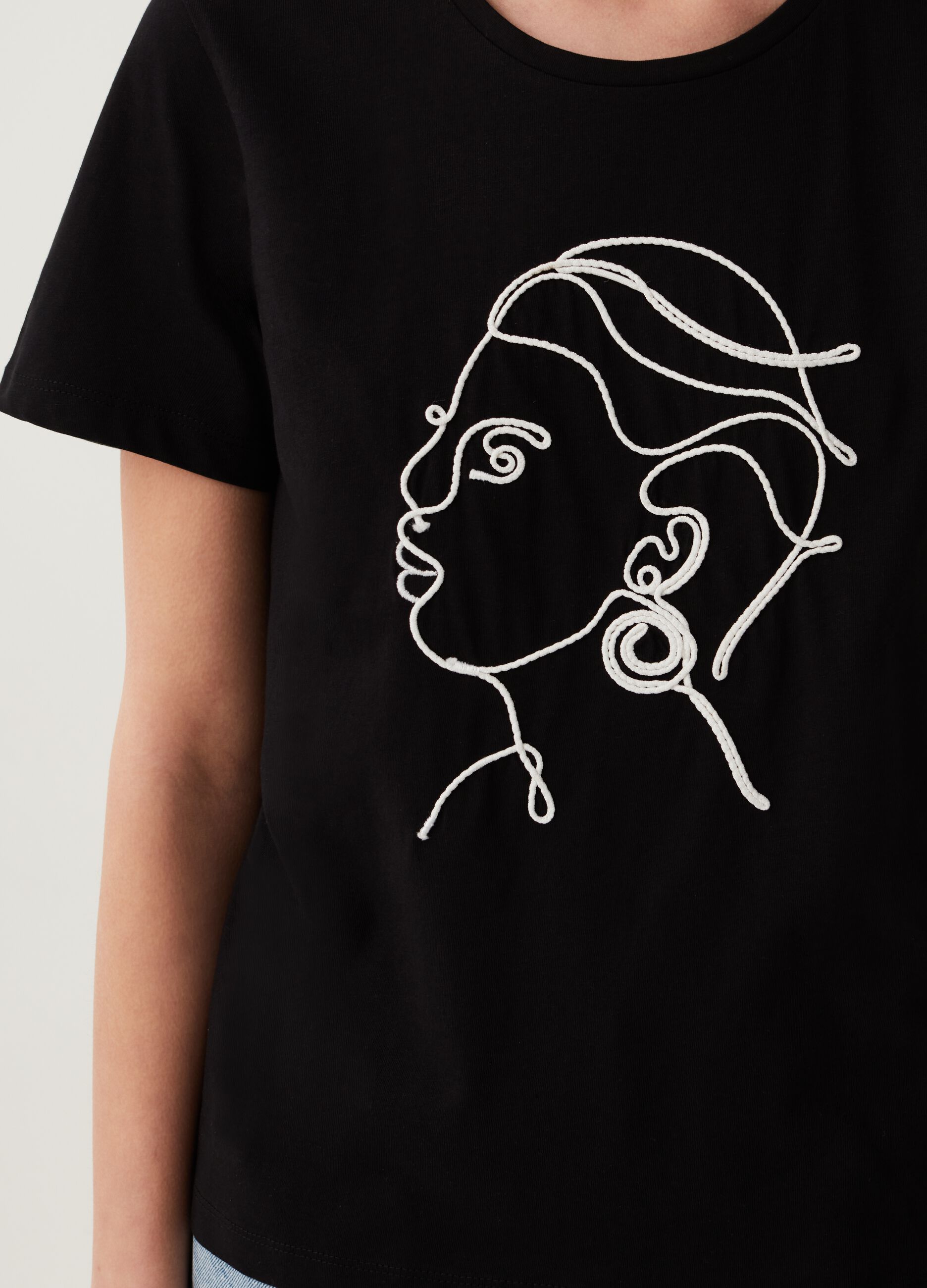 T-shirt in cotone con ricamo volto_3