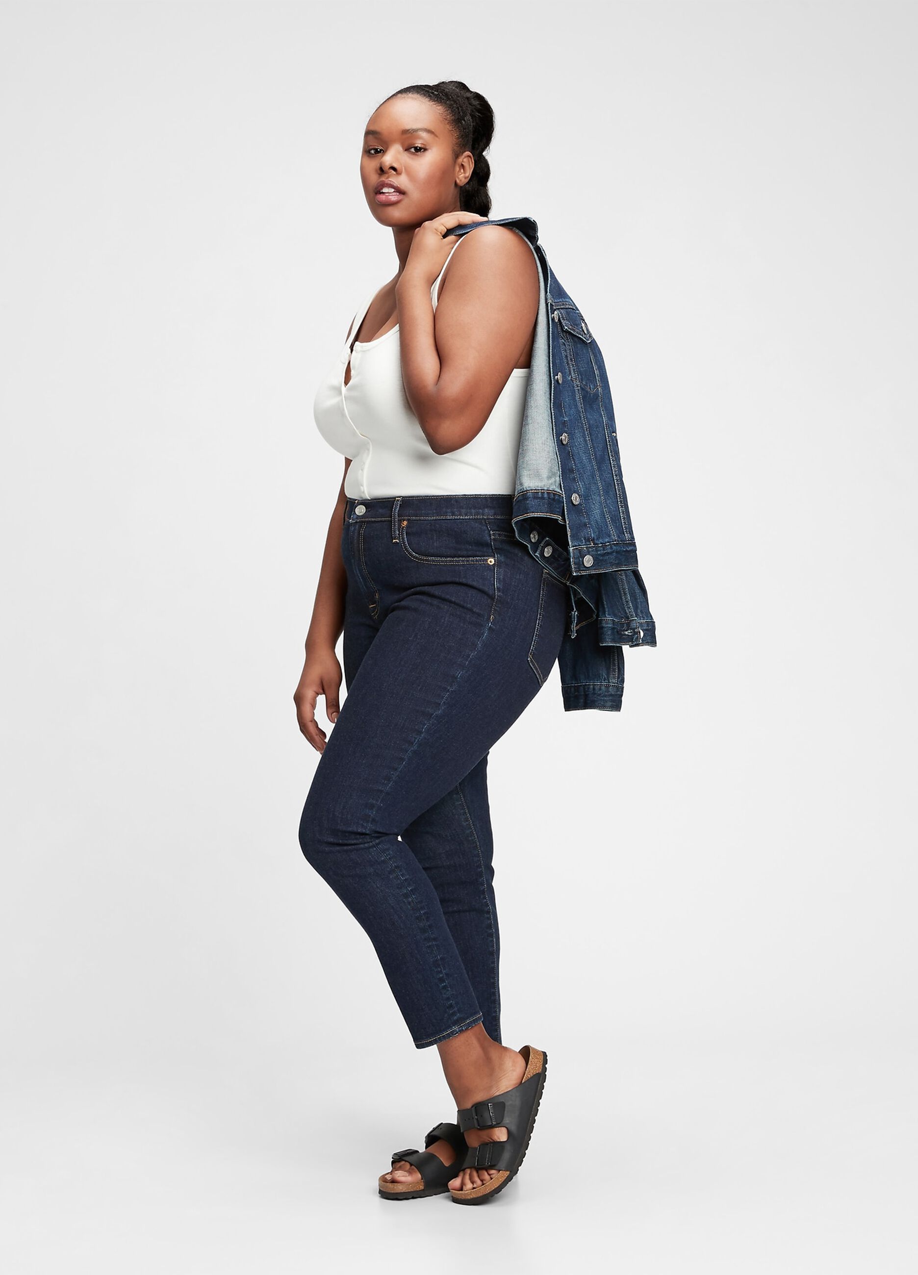 Mid-rise, skinny-fit jeans