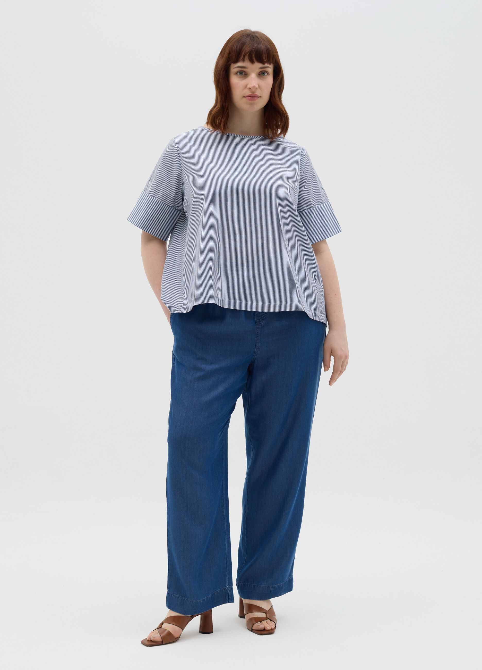 Blusa a righe bianche e blu Curvy