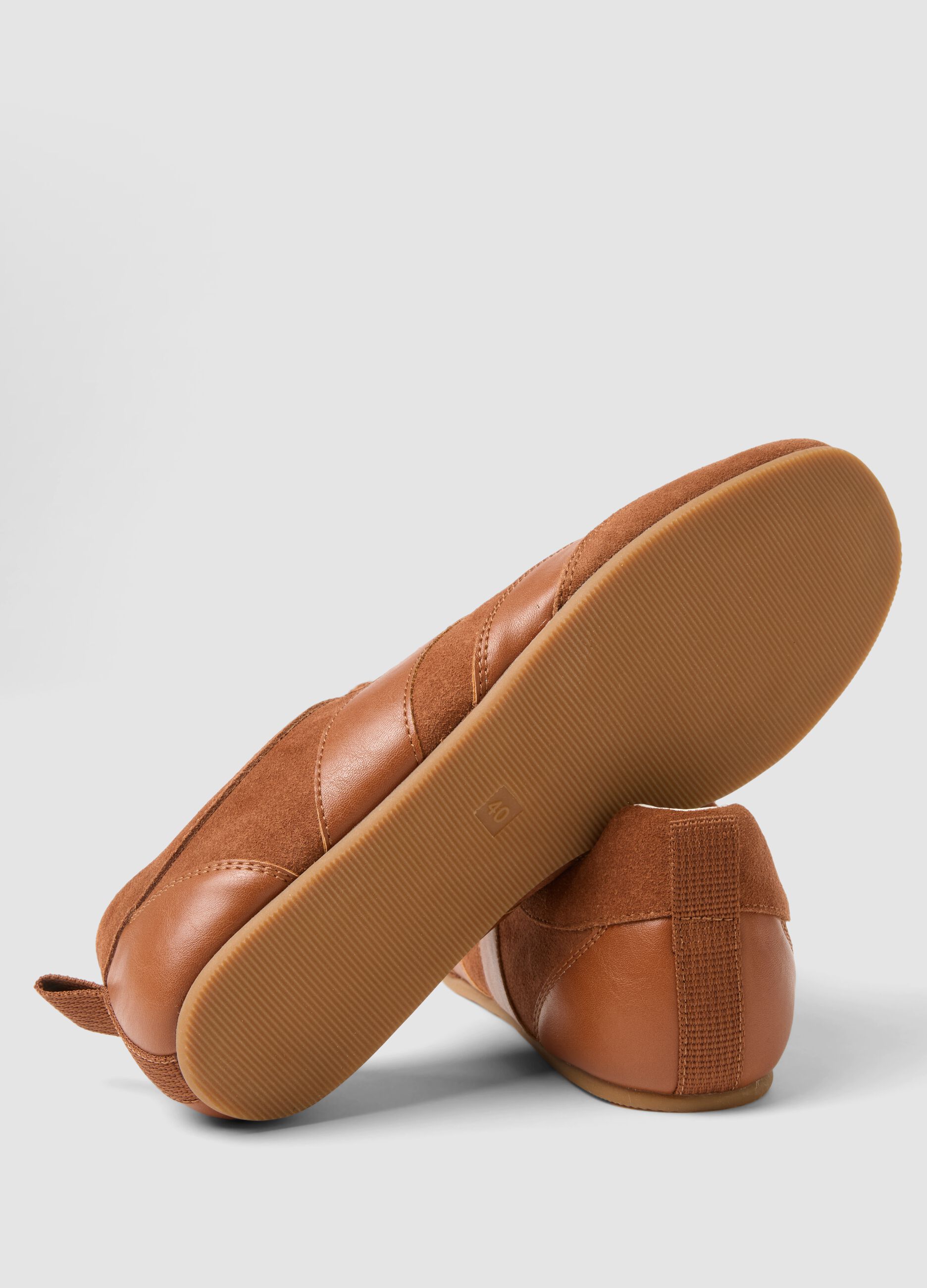 Brown genuine leather sneakers