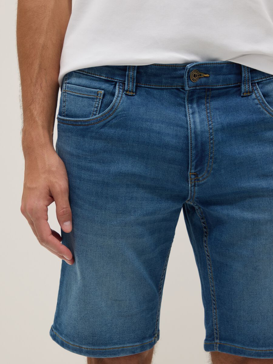 Slim-fit stretch cotton shorts_3