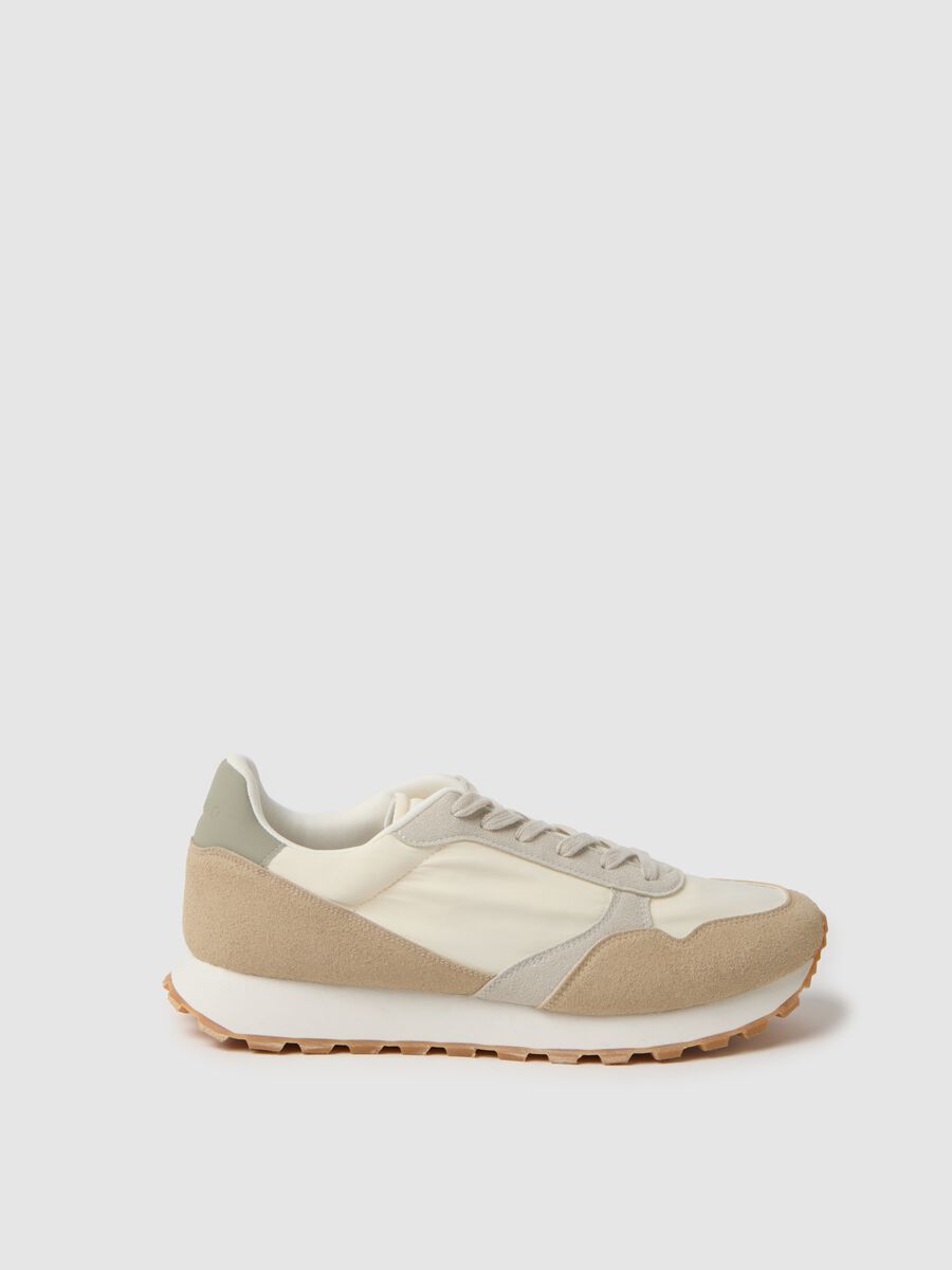 Combination sneakers with laces_0