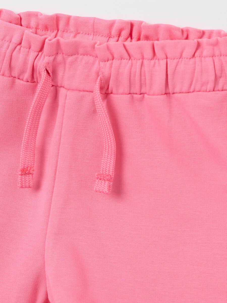 Disney Tweety set with white t-shirt and pink shorts_2