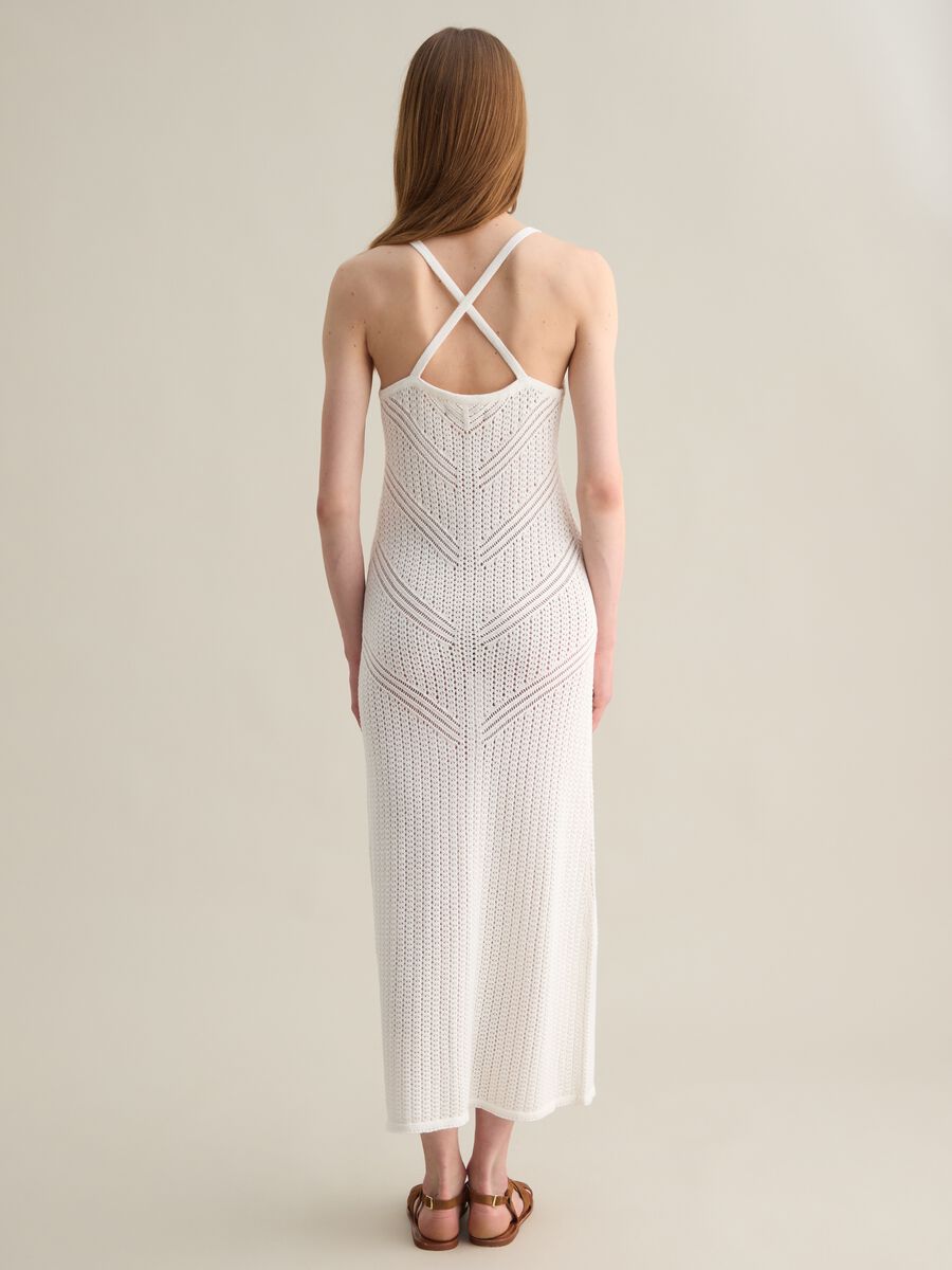 White dress in pure cotton with American neckline_3